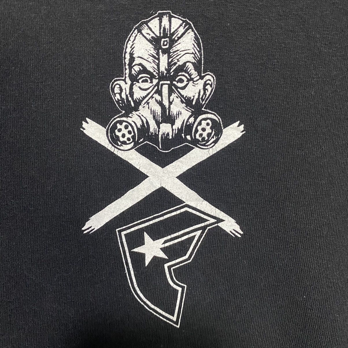 Vtg Y2k Transplants x Famous Stars and Straps Band T-shirt