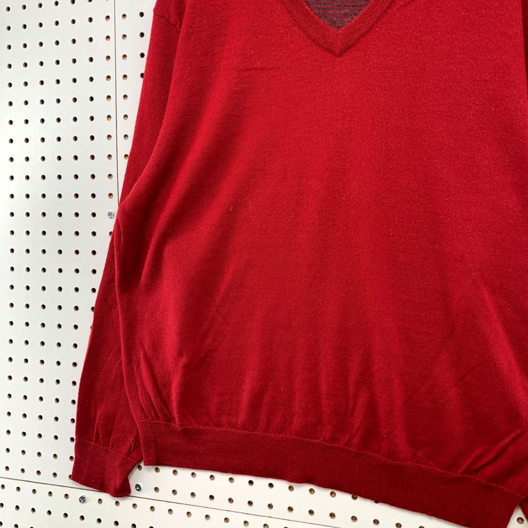 Club Room Club Room Merino Wool Sweater Mens Large Red V Neck Lightweight Preppy Work Size US L / EU 52-54 / 3 - 5 Thumbnail