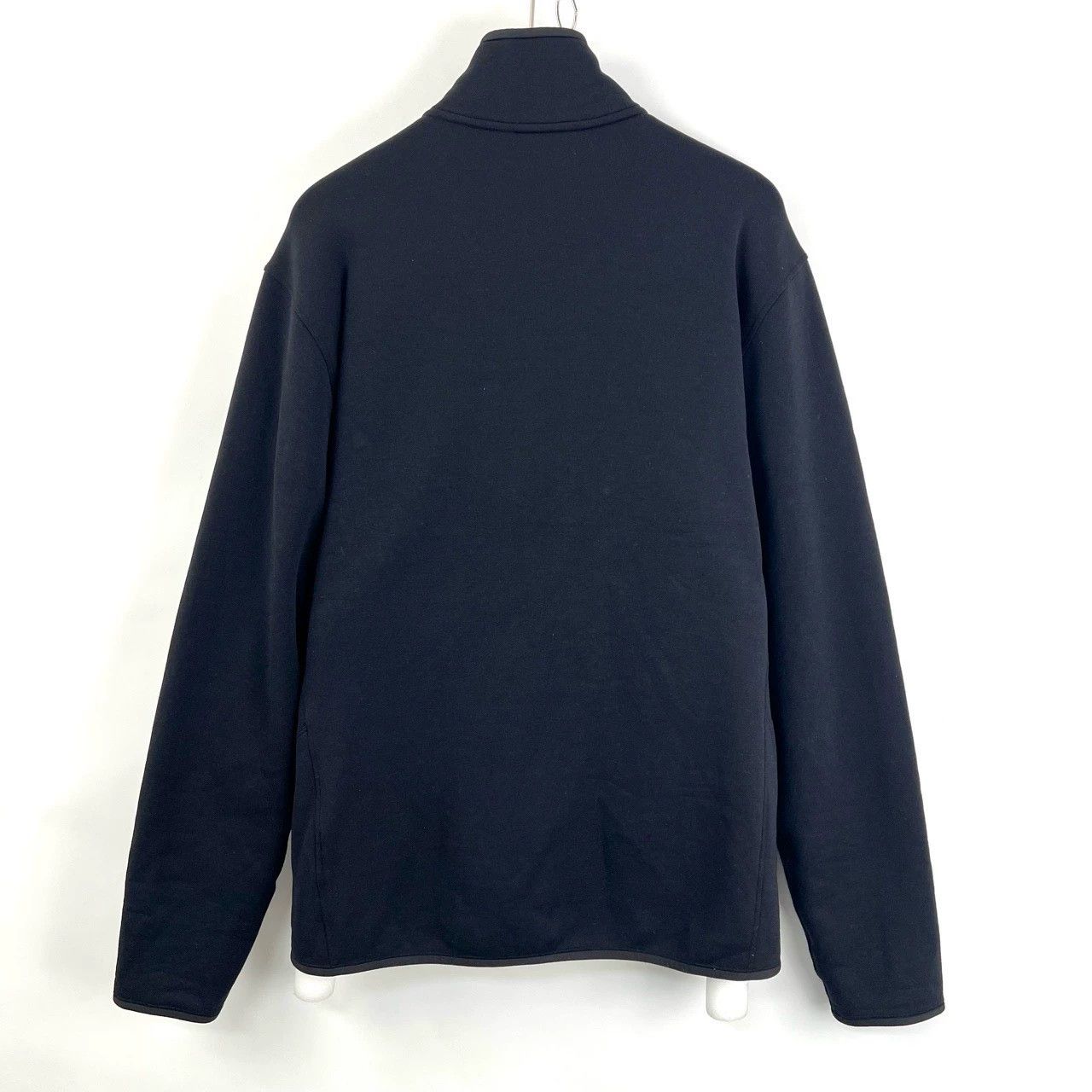 Arc'teryx Nearly new, flawless! Arcteryx Black Fleece Jacket, Size XL / US 12-14 / IT 48-50 - 2 Thumbnail