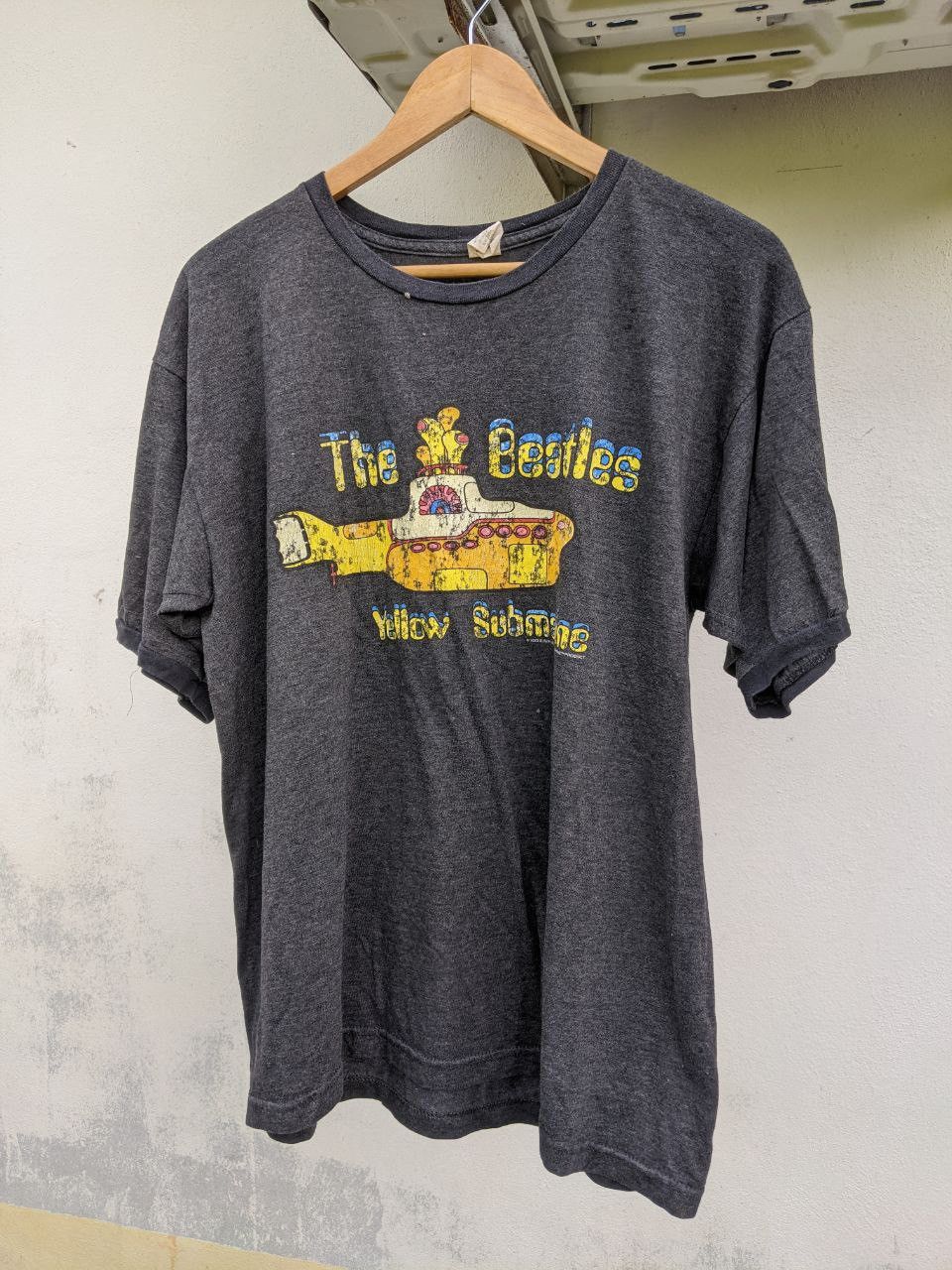 VINTAGE Y2K THE BEATLES YELLOW SUBMARINE 2003