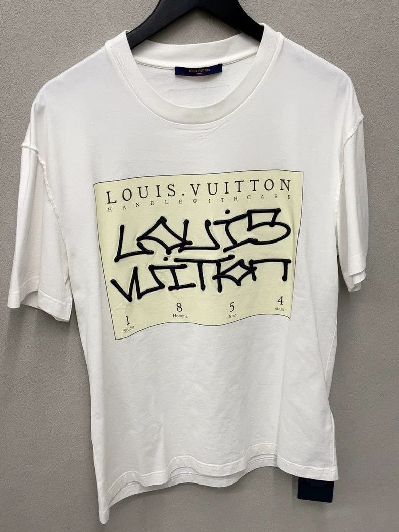Louis Vuitton Louis Vuitton White Short Sleeve T-shirt - dmc Size US L / EU 52-54 / 3 - 1 Thumbnail