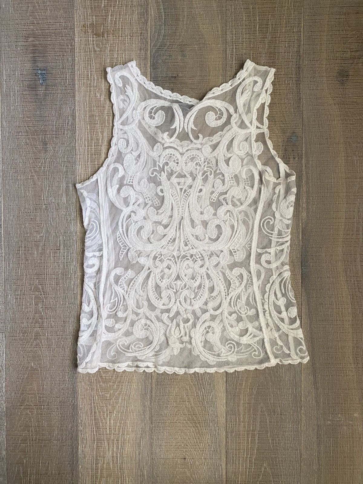 Express Express Sheer Embroidered Tank Top Size S / US 4 / IT 40 - 5 Thumbnail