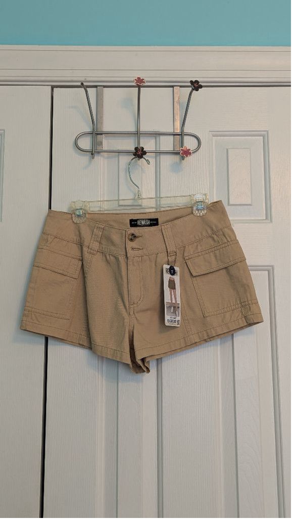 Designer Women's Rewash Shorts, Size 7, Khaki Size 28" / US 6 / IT 42 - 1 Thumbnail