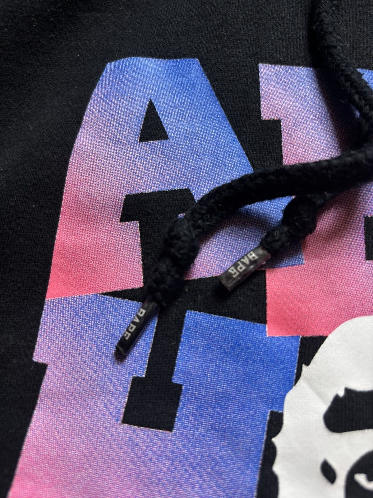 Bape Bape spellout pullover hoodie Size US L / EU 52-54 / 3 - 3 Thumbnail