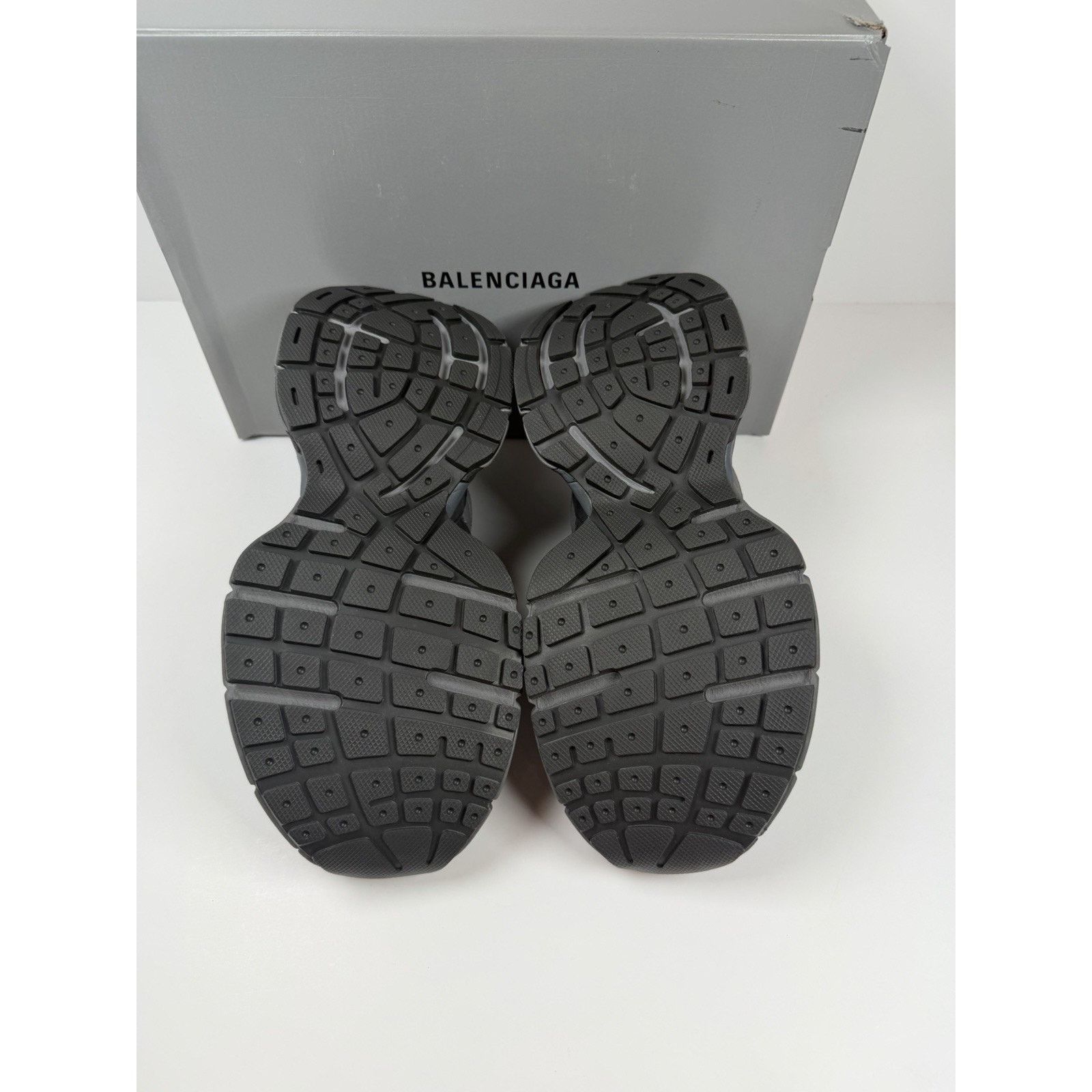 Balenciaga Size 45EU/12US - Balenciaga 3XL Black NEW/RETAIL $1,450! Size US 12 / EU 45 - 8 Thumbnail