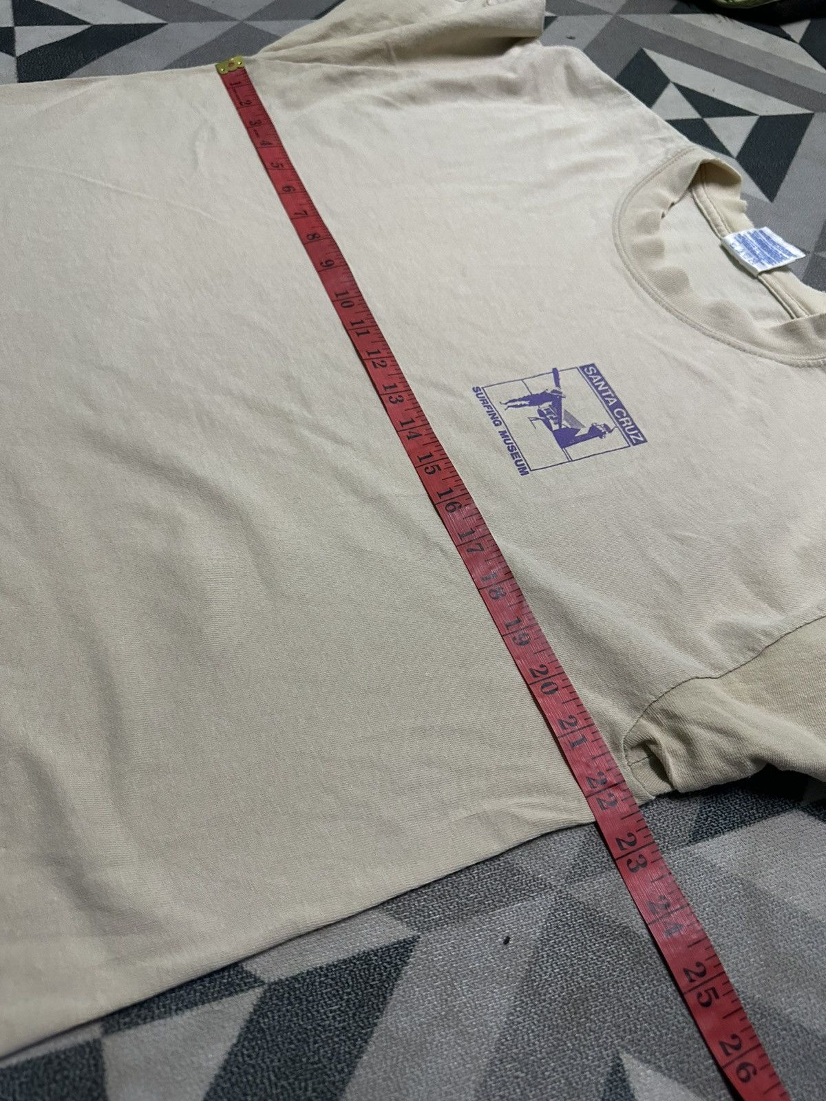 Santa Cruz Skateboards Vintage Santa cruz backhit tee Size US L / EU 52-54 / 3 - 7 Thumbnail