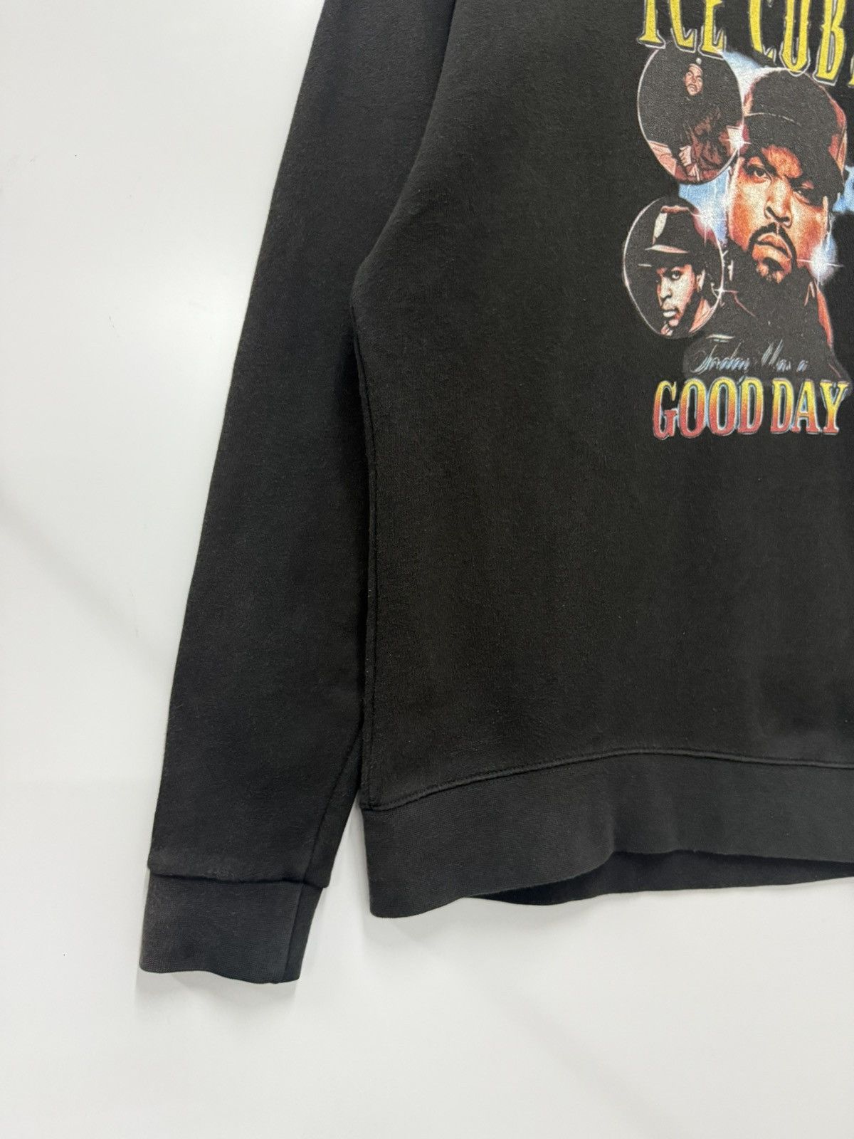 🔥 Y2K Rapper Ice Cube today Has a Good Day Sweatshirt