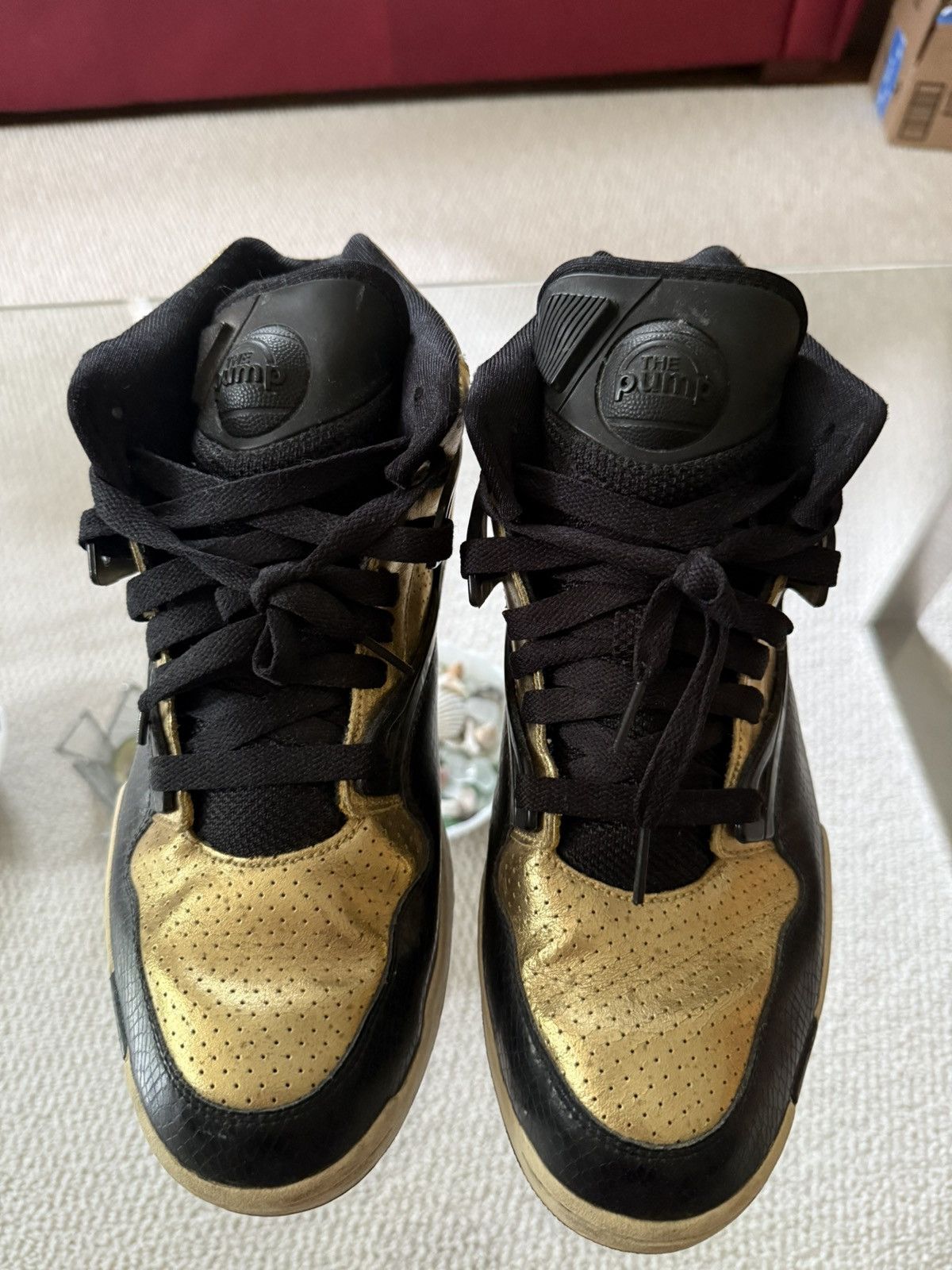 Reebok Reebok Pump - Black & Gold Size US 10.5 / EU 43-44 - 2 Thumbnail