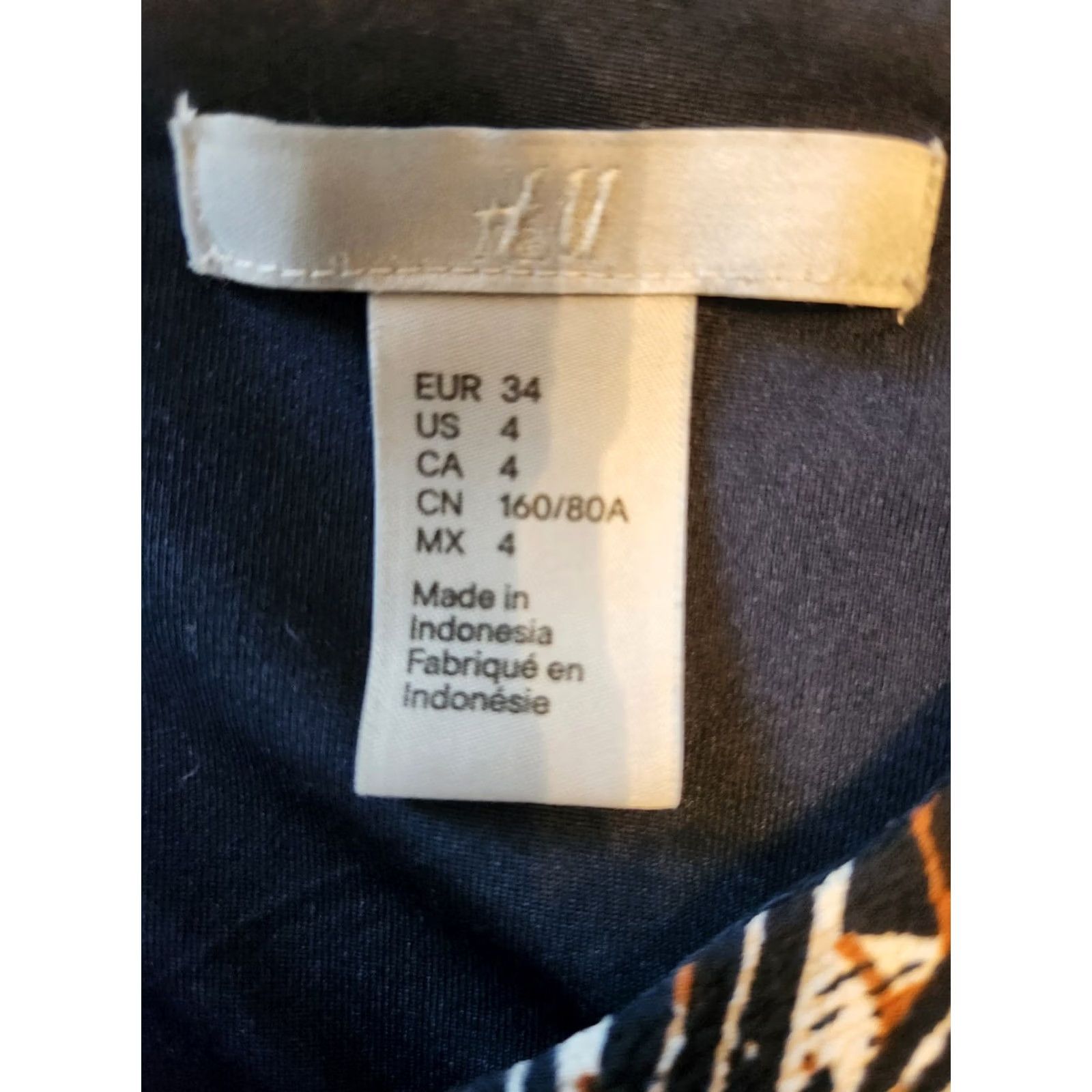 H&M H&M Dress Floral Print Blue Brown Knee Length 3/4 Sleeve Round Neck Pullover Chiffon Polyester Elastane Womens Regular 4 Vintage No Retro Bohemian 90s Size S / US 4 / IT 40 - 5 Thumbnail