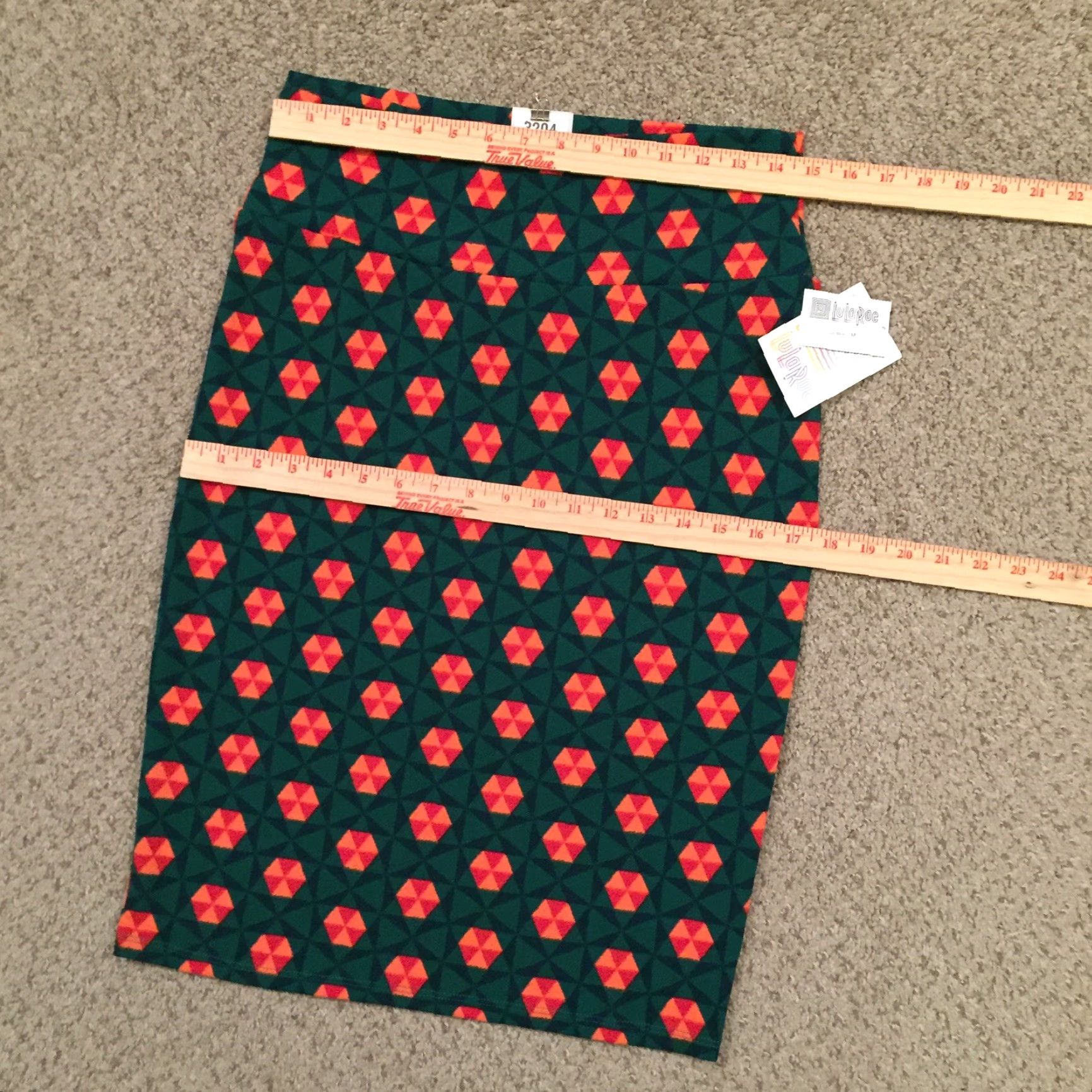 Vintage LuLaRoe Skirt Women Knee Length Geometric Green Medium M Unlined Pull On Casual Pencil Size 32" / US 10 / IT 46 - 2 Thumbnail