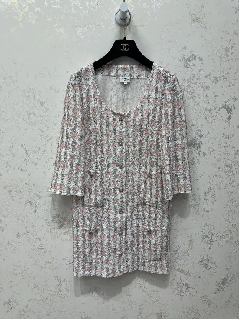 Chanel Chanel 23 Early Spring Vacation Series Beautiful Pink Lace Size XS / US 0-2 / IT 36-38 - 1 Thumbnail