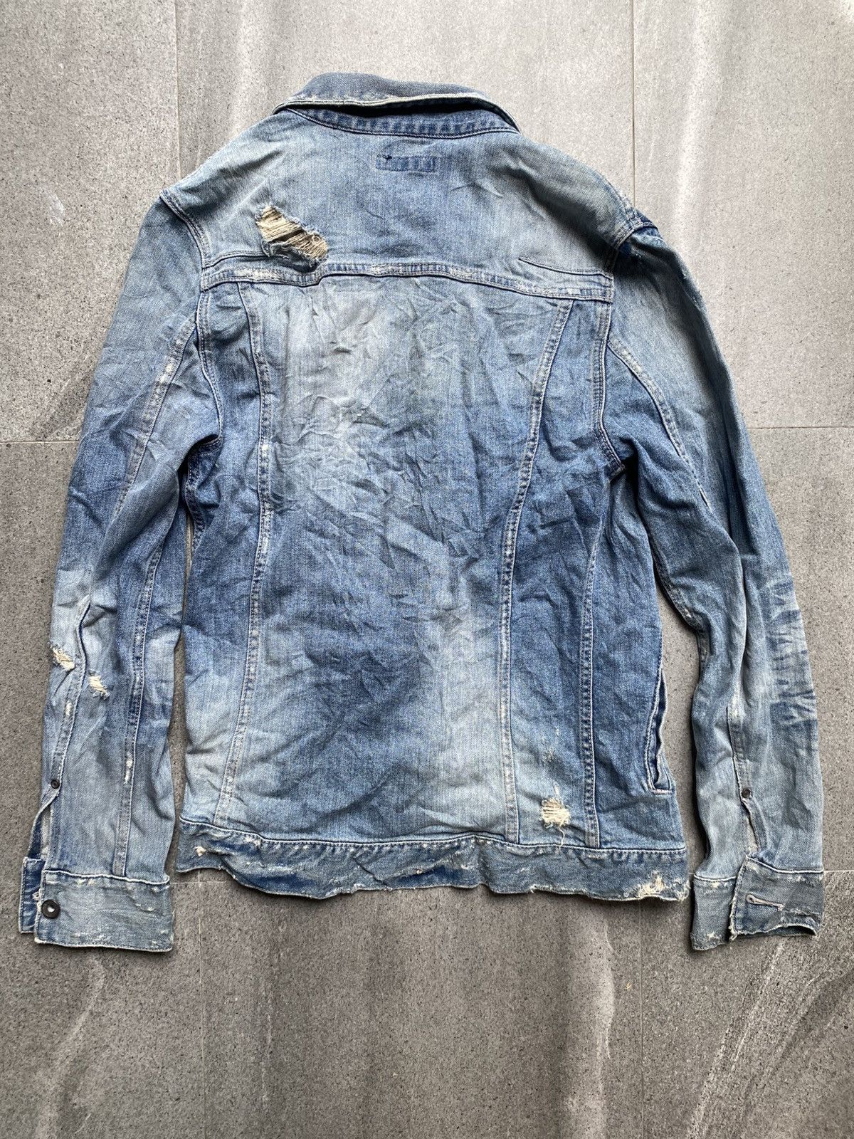 GOSTAR DE FUGA Fuga distressed denim jacket Size US M / EU 48-50 / 2 - 5 Thumbnail