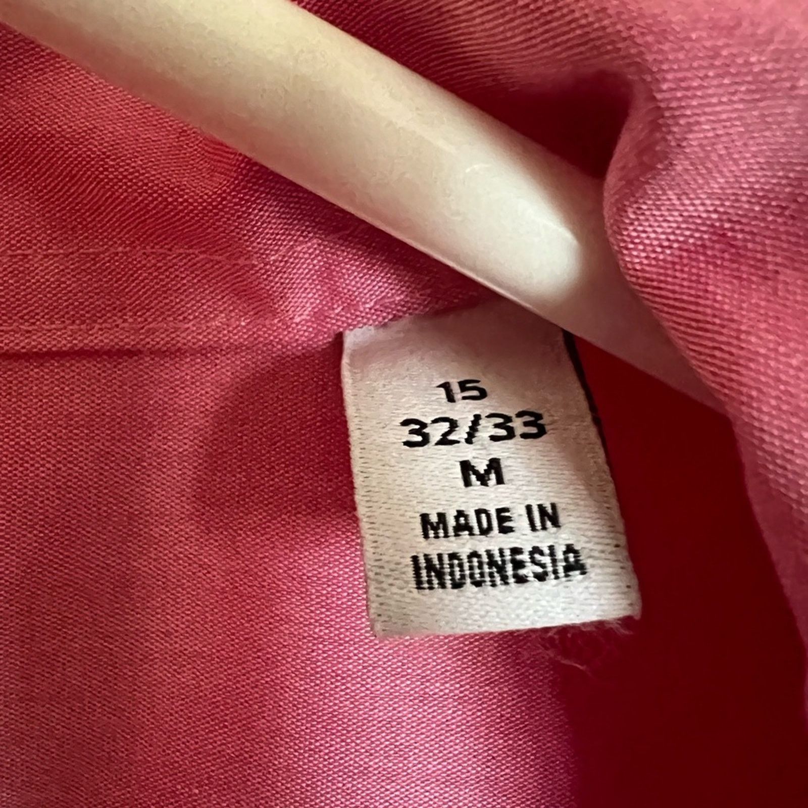 Calvin Klein Calvin Klein men's button down size 15(m) 32/33 Size US M / EU 48-50 / 2 - 7 Thumbnail