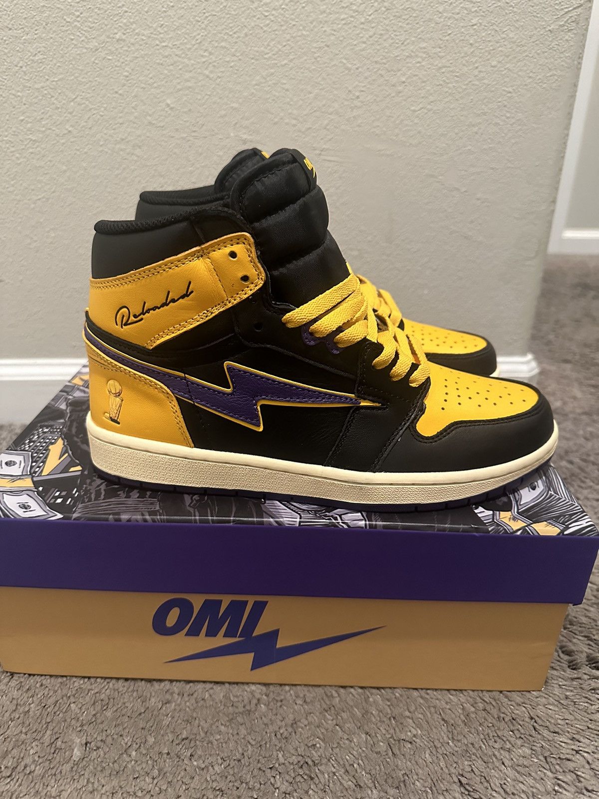 Other Air Kiy Omi Los Angeles Lakers sneakers Size US 9 / EU 42 - 1 Thumbnail