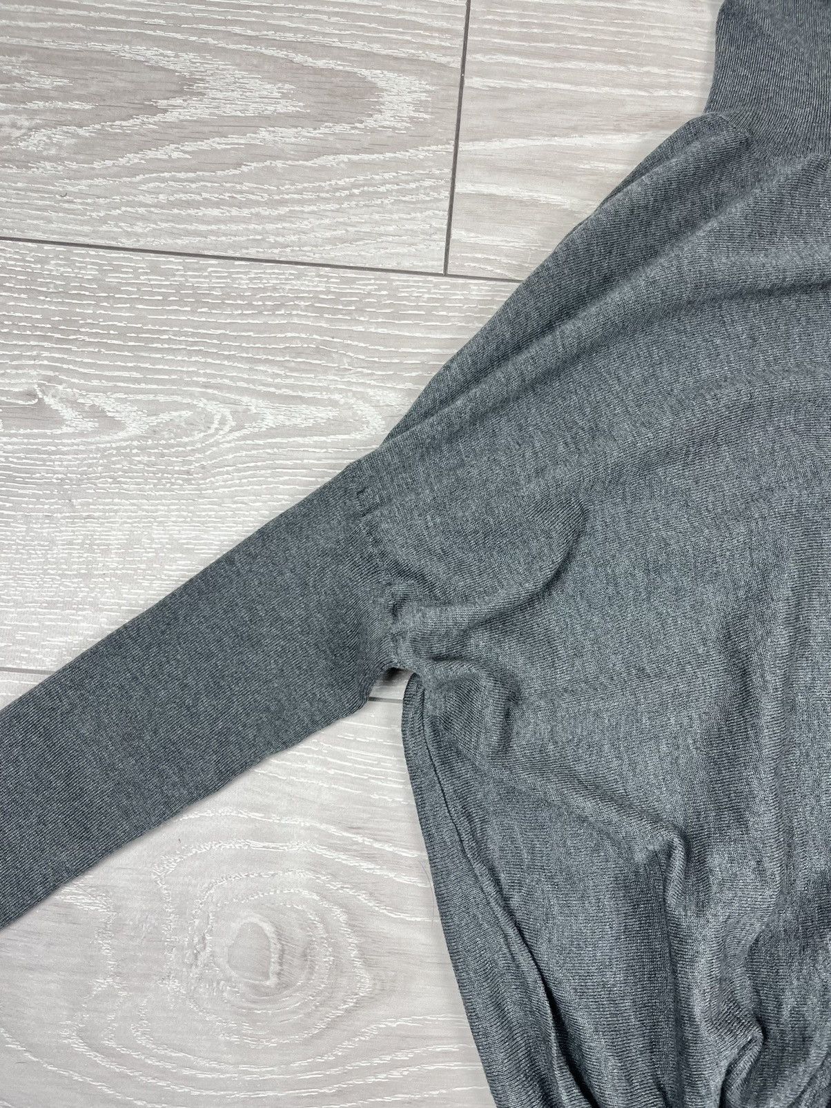 Acne Studios Acne Studios Grey Wool Asymetric Avante Garde Sweater Size S / US 4 / IT 40 - 6 Thumbnail