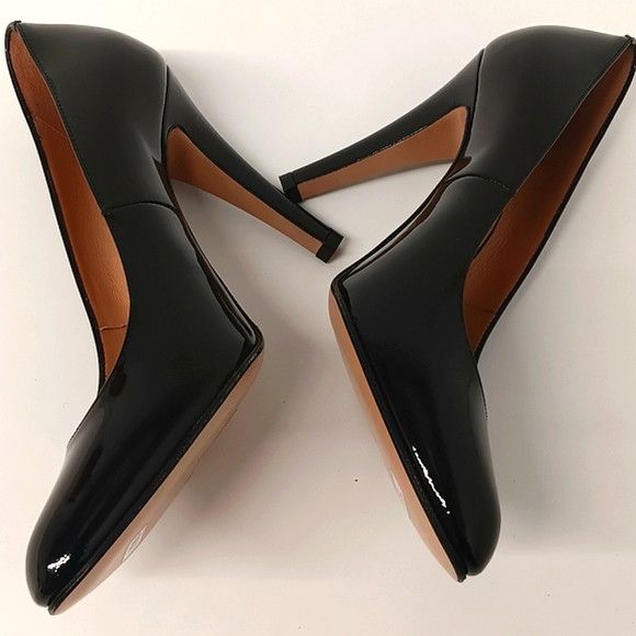 Maison Margiela Maison Margiela Black Patent Leather Court Pumps -EU37/US7 Size US 7 / IT 37 - 5 Thumbnail