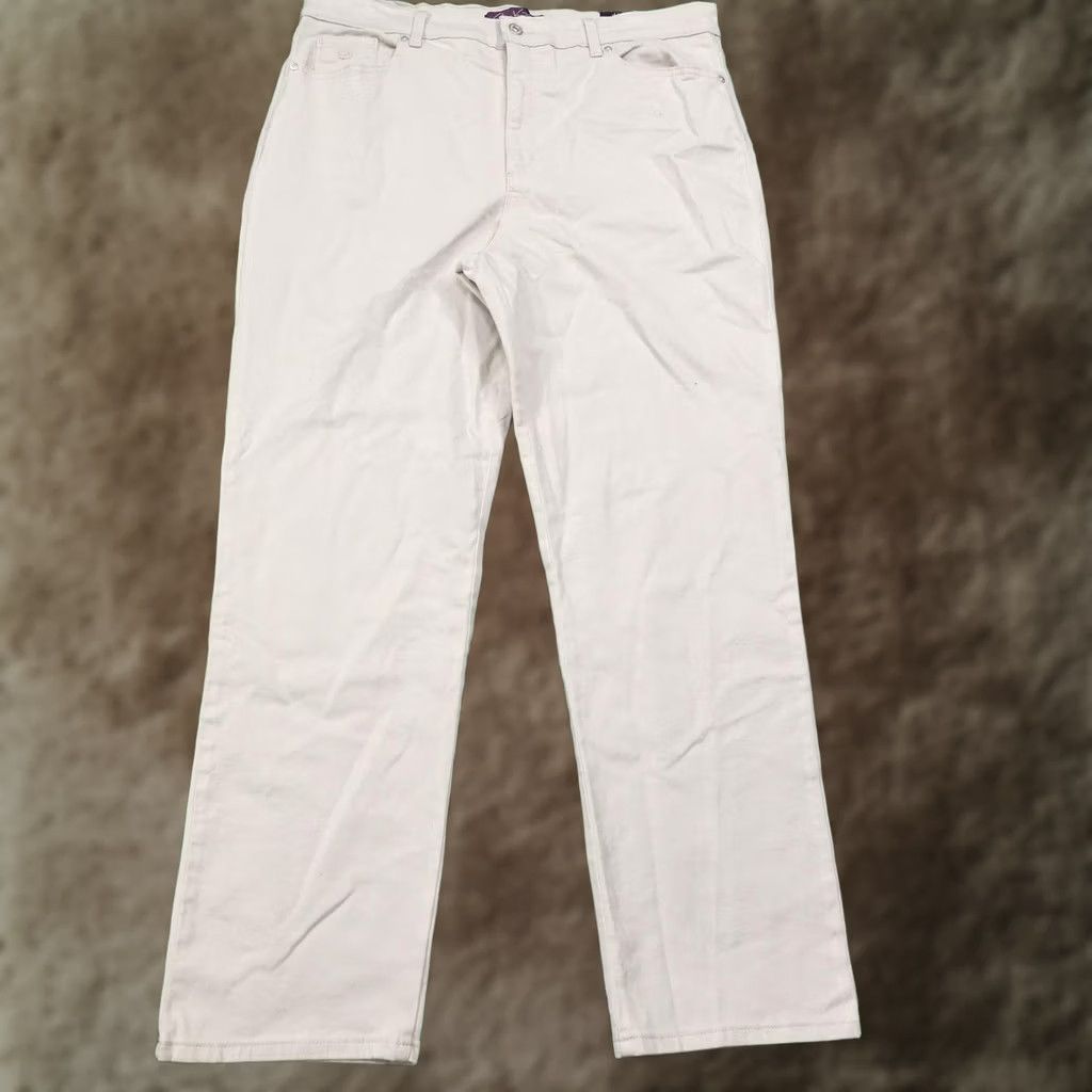 Gloria Vanderbilt Gloria Vanderbilt Amanda Jeans Womens 18 Beige Slim Tapered Stretch 5-Pocket Denim Zip Size 40" / US 18 - 1 Thumbnail