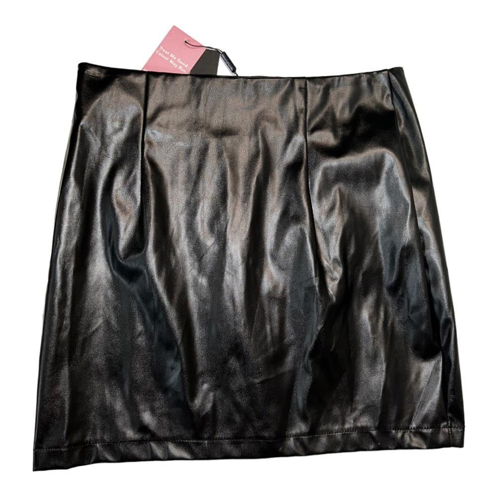 Designer PrettyLittleThing l NWT Black PU Binding Mini Skirt 6 Size 28" / US 6 / IT 42 - 4 Thumbnail