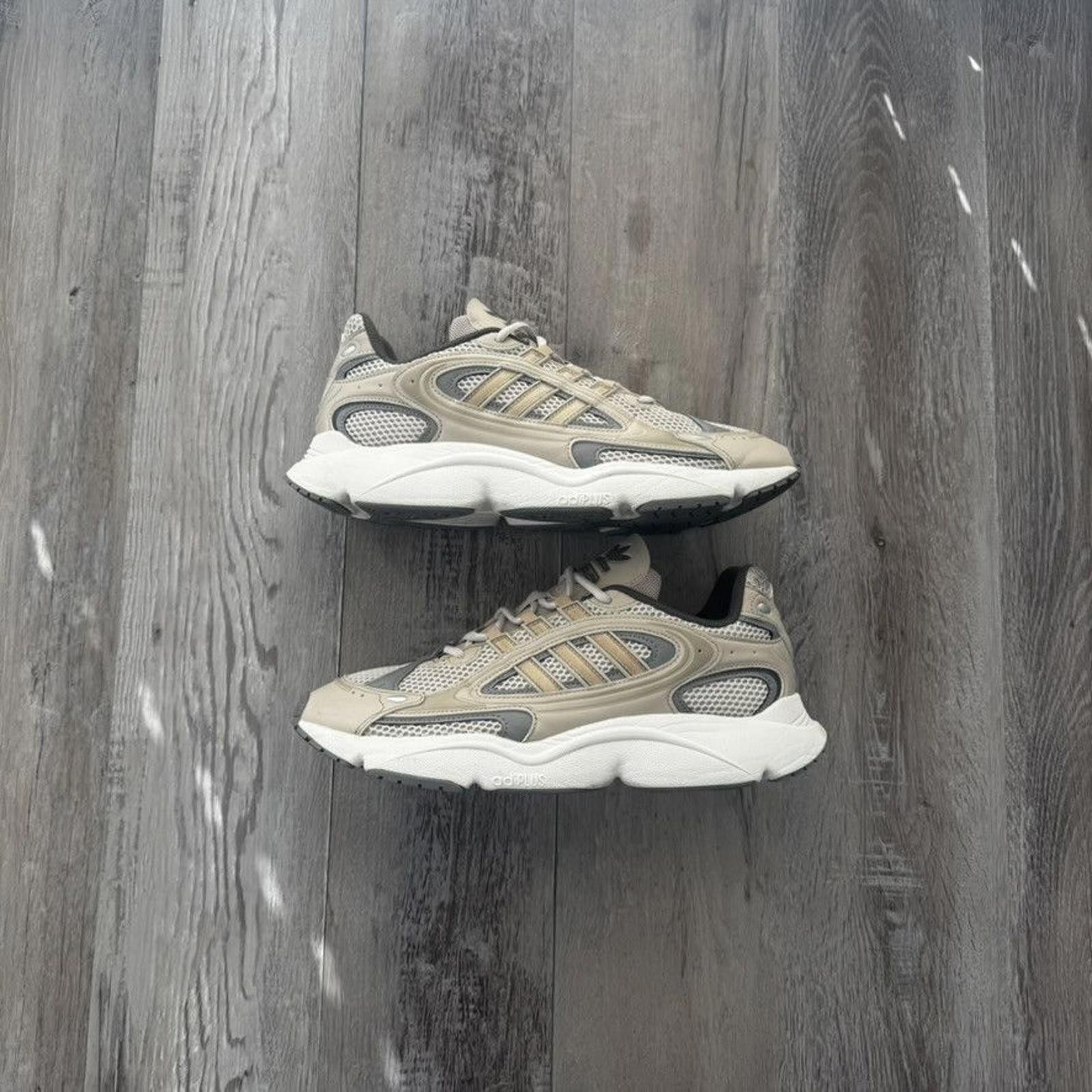 Adidas adidas • Ozmillen "Aluminum Magic" (13M) Size US 13 / EU 46 - 1 Thumbnail