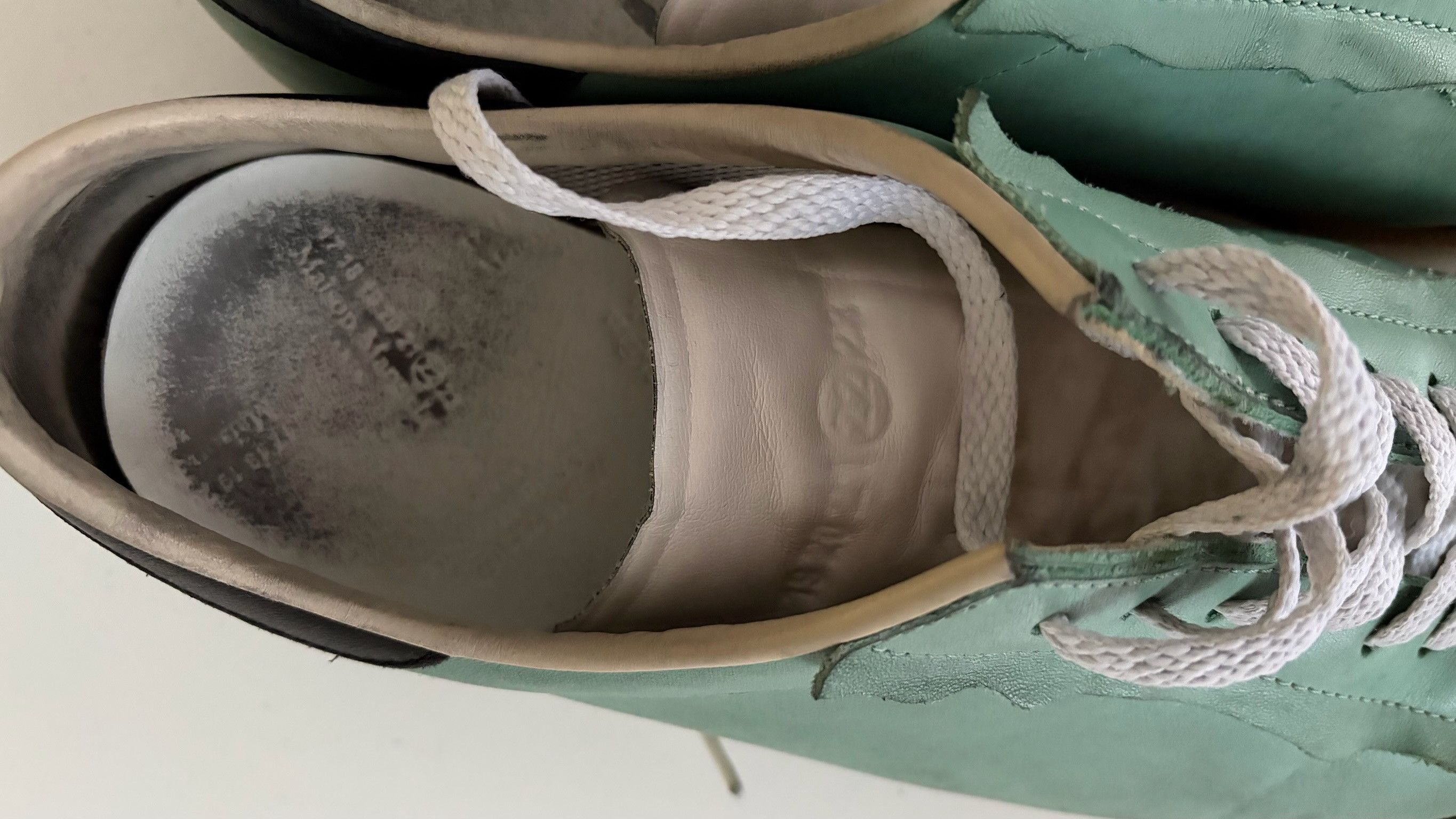 Maison Margiela Maison Margiela Green Featherlight Low-Top Sneakers Size US 10 / EU 43 - 2 Thumbnail
