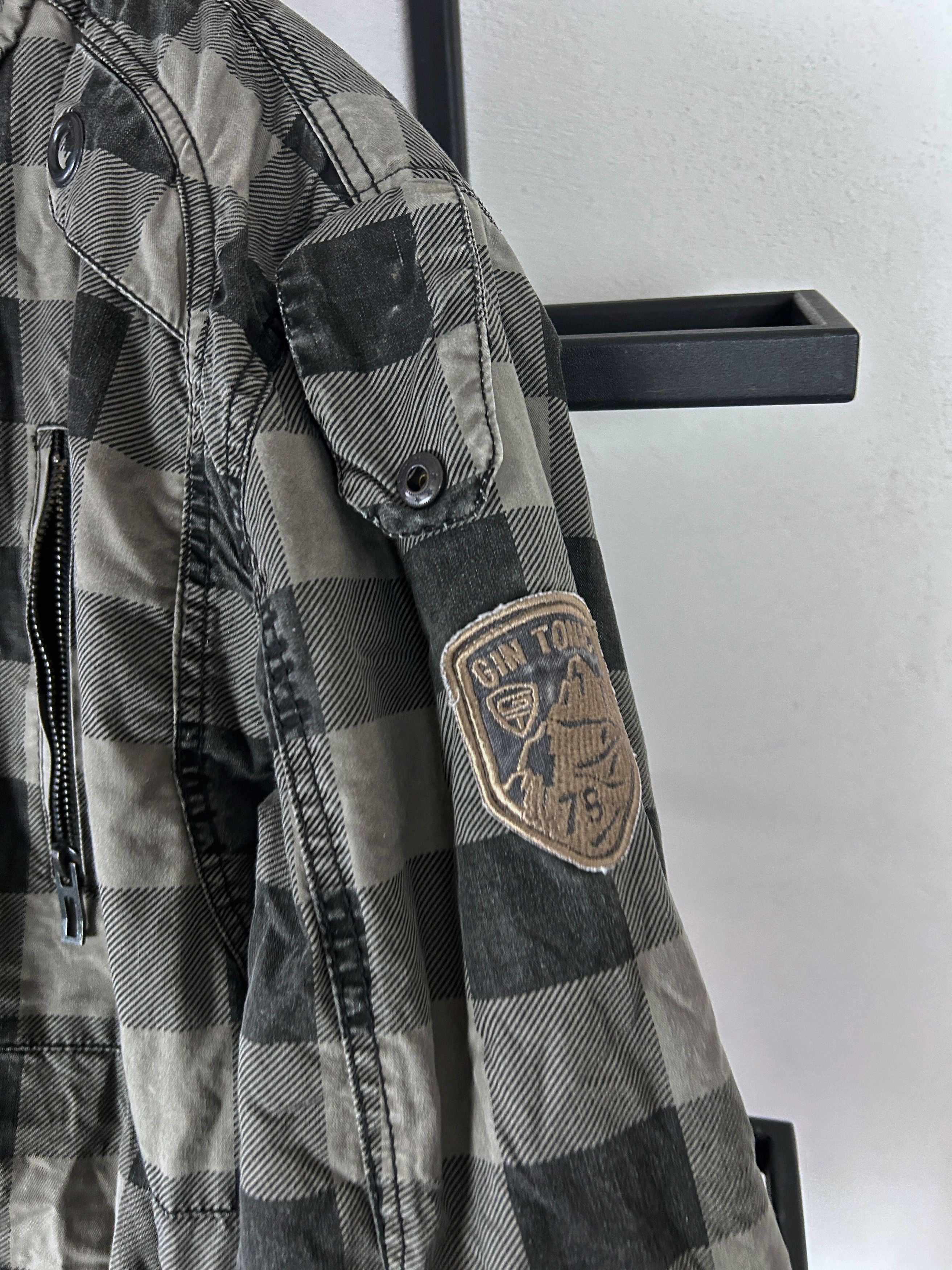 Vintage Vintage Plaid Bomber Jacket Grey Black Check Y2K Streetwear Size US L / EU 52-54 / 3 - 10 Thumbnail