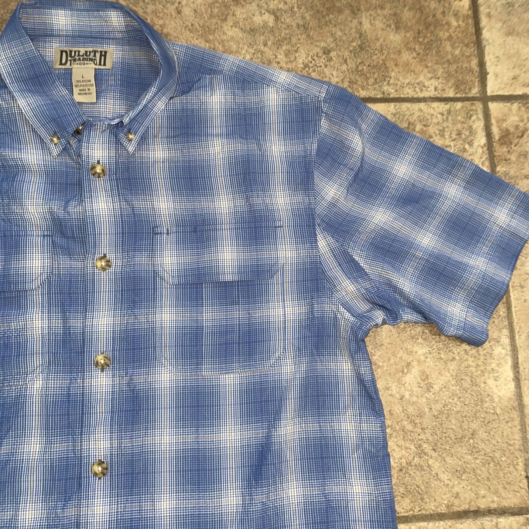 CO Duluth Nylon blend Button-Down Hiking Shirt Mens Size L Multicolor Short Sleeve Button-Up Shirt Size US L / EU 52-54 / 3 - 2 Thumbnail