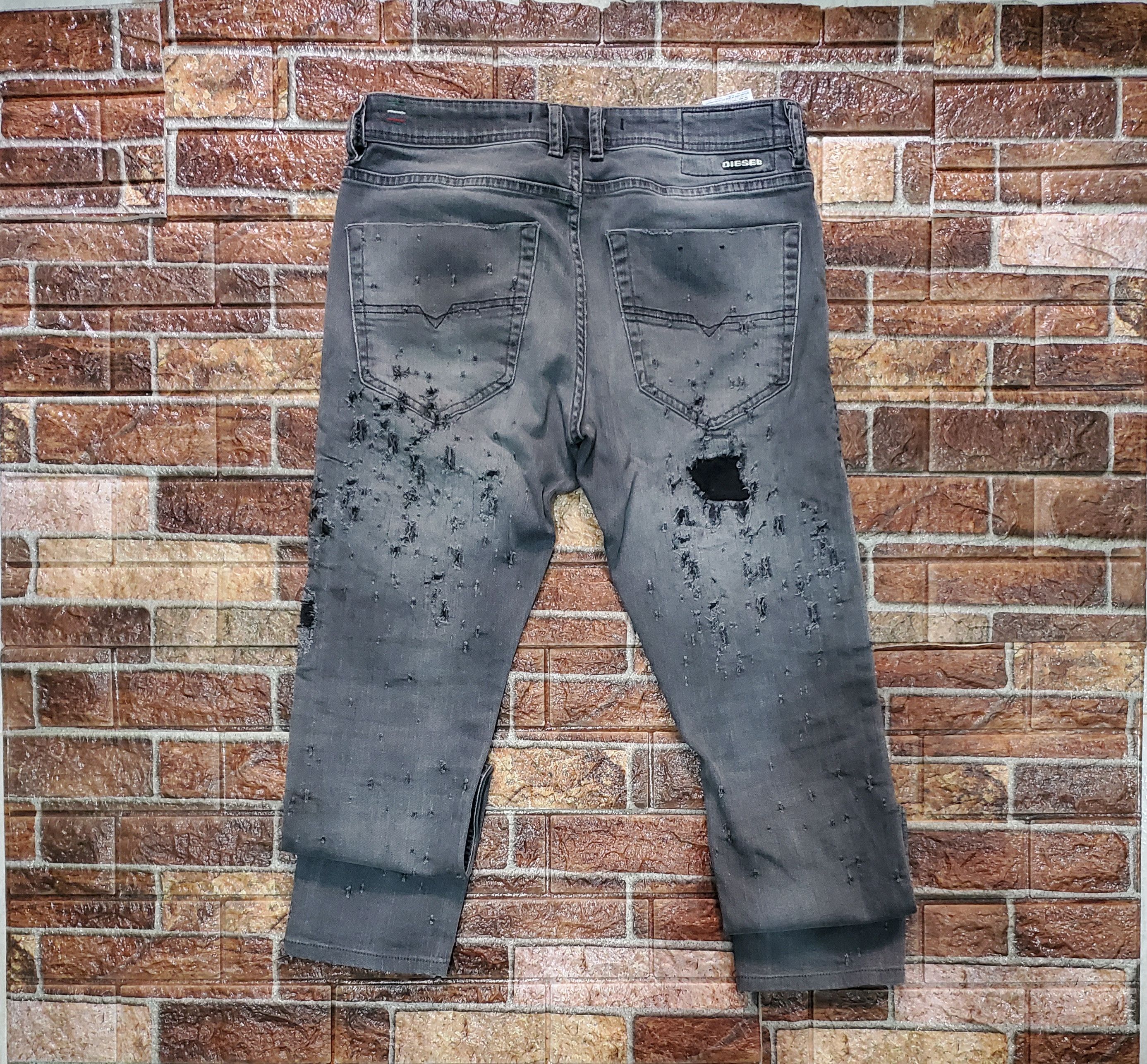 Diesel × Jean Diesel DNA distressed jeans Size US 30 / EU 46 - 1 Thumbnail