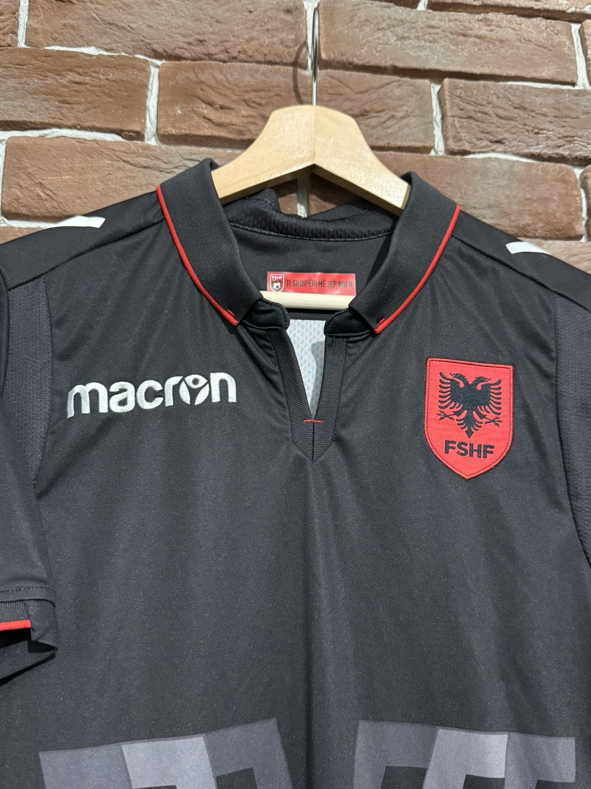 Macron Rare 2018-2019 Macron Albania Small 00s Jersey Soccer Kit S Size US S / EU 44-46 / 1 - 3 Thumbnail