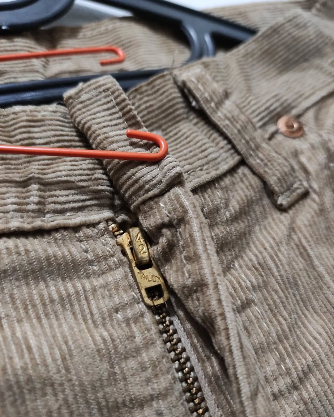 Lee Vintage 70s Tan Lee Riders Corduroy Pants with Talon Zipper Size US 30 / EU 46 - 10 Thumbnail