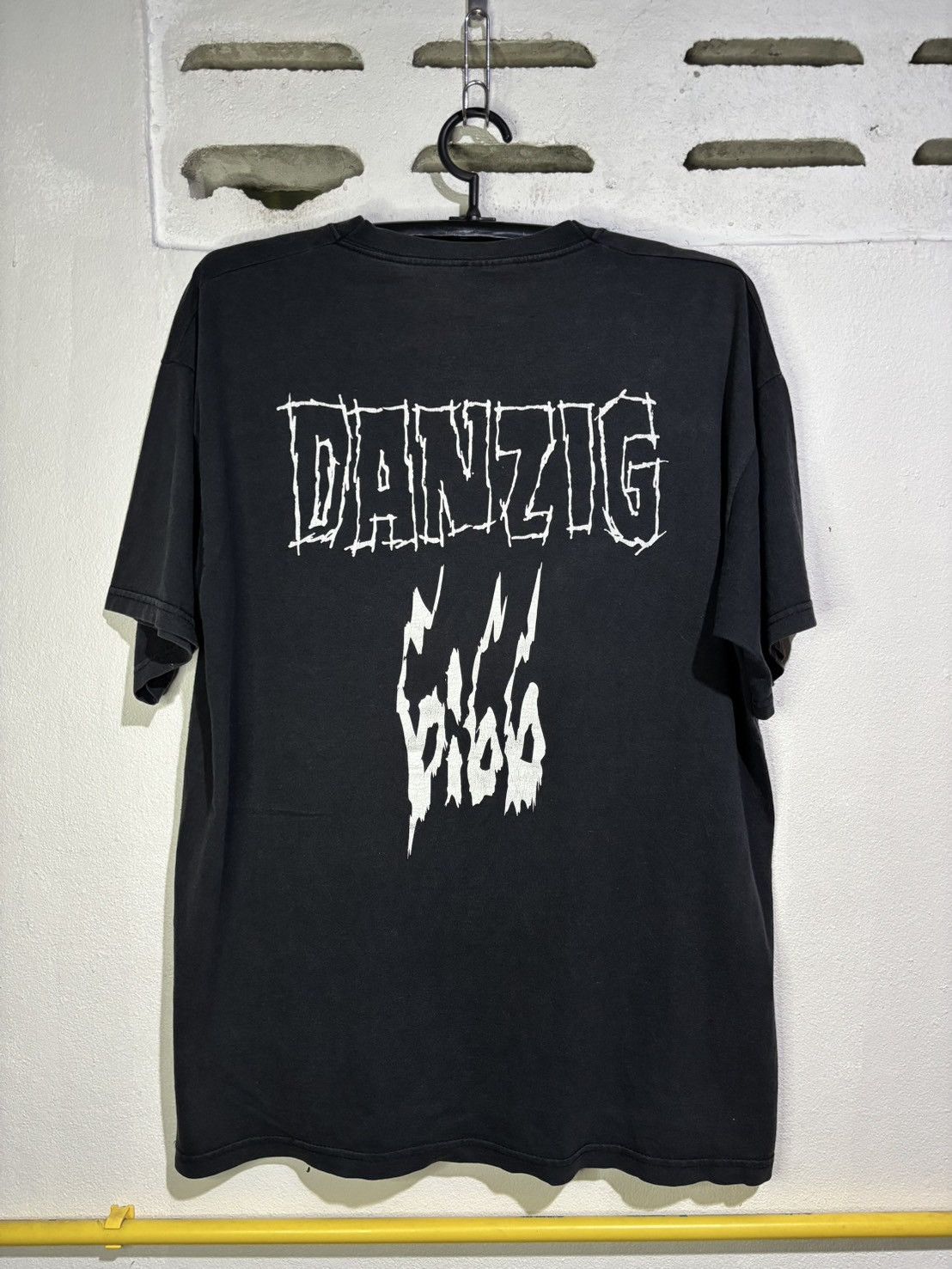 Band Tees Vintage Danzig Size US L / EU 52-54 / 3 - 4 Thumbnail