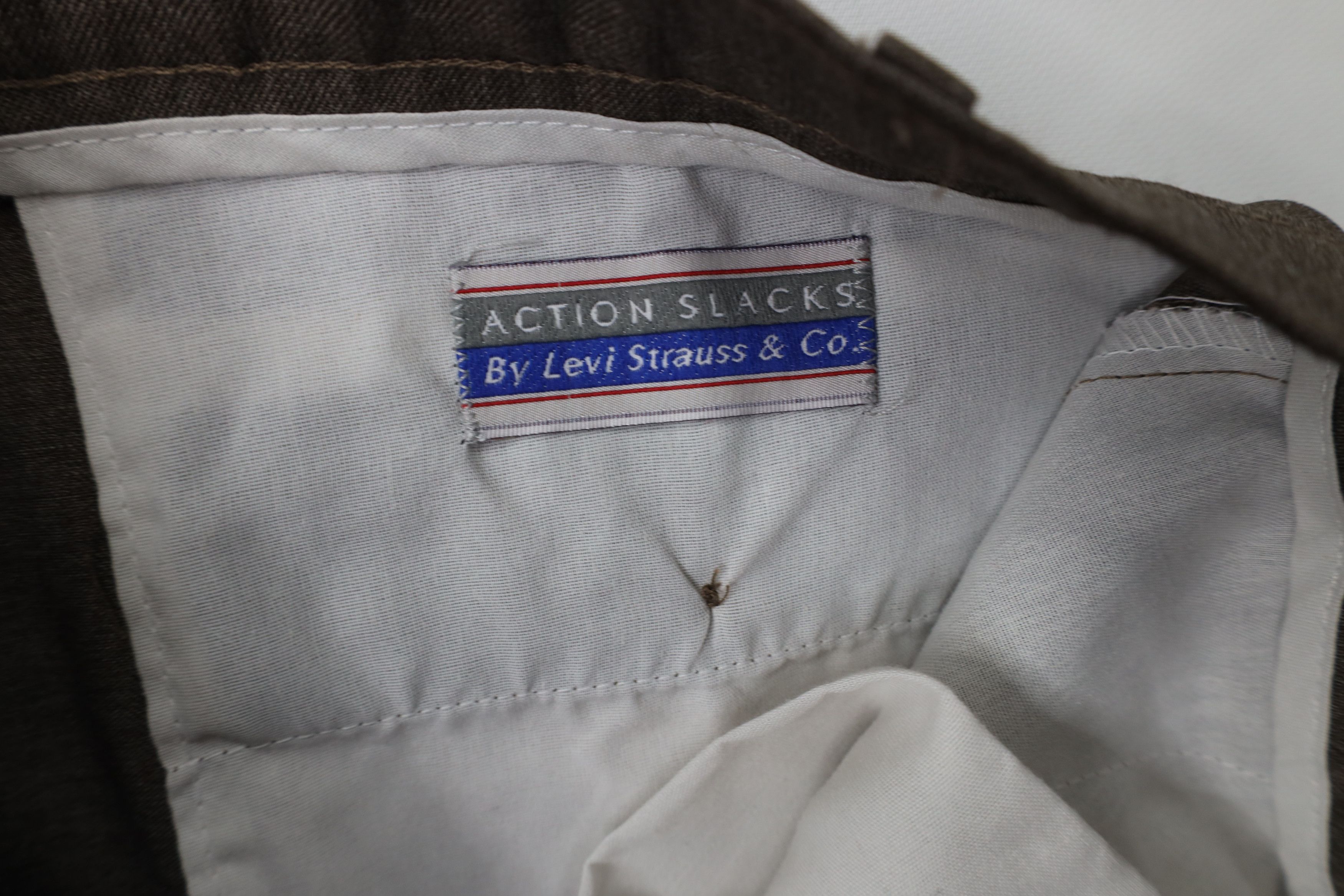 Levi's Vintage 90s Levis Wide Leg Chino Pants Trousers Polyester Size US 40 / EU 56 - 6 Thumbnail