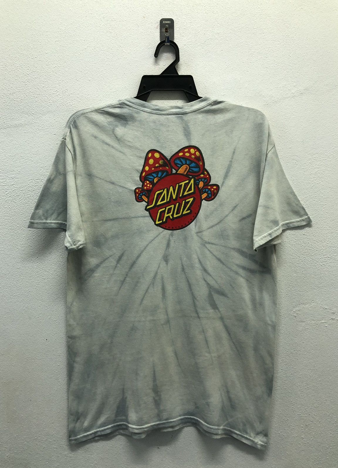 Santa Cruz Skateboards Vintage Santa Cruz Skateboards T-Shirt Size US M / EU 48-50 / 2 - 1 Thumbnail