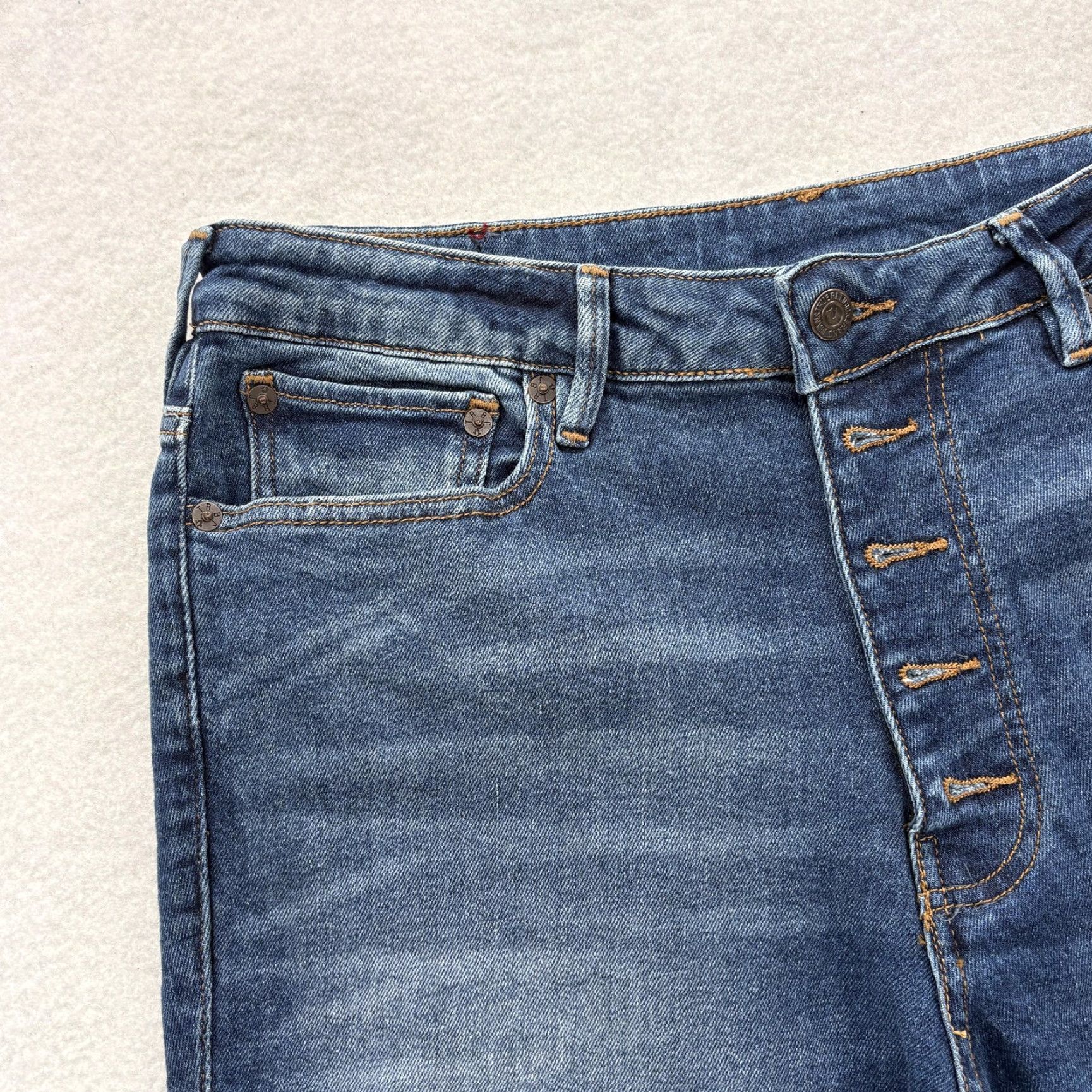 True Religion VINTAGE? No. True Religion Starr Jeans Womens 33 Blue High Rise Cropped Straight Distressed Shirt? Size 24" / US 00 / IT 34 - 4 Thumbnail