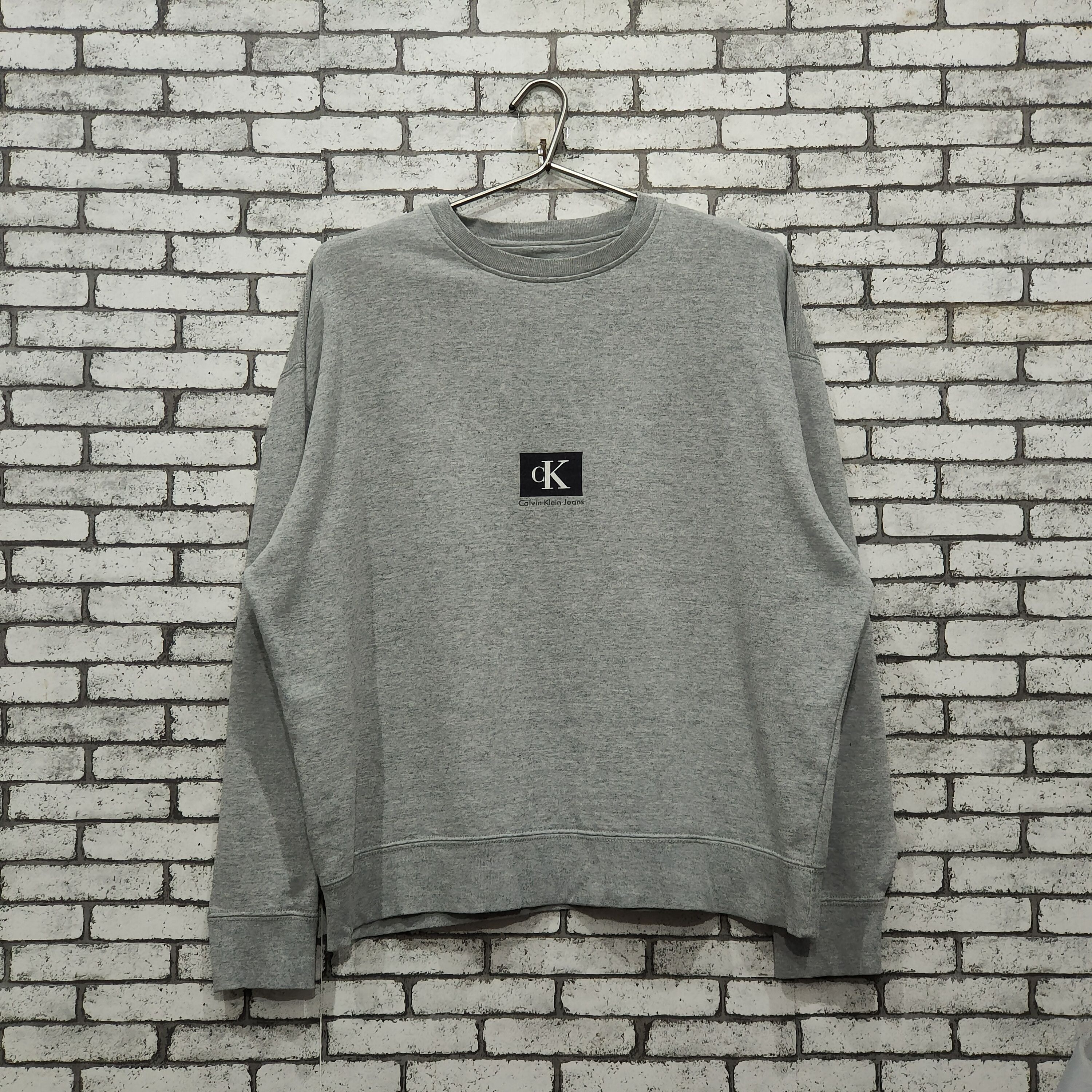 Calvin Klein 🔥Calvin Klein sweatshirt Size US L / EU 52-54 / 3 - 1 Thumbnail