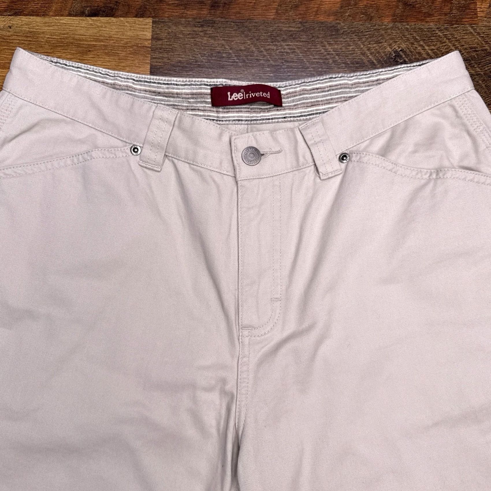 Lee Lee Capri Pants Womens 12M Tan High Rise Twill Relaxed Straight 19.5in 32in Waist Button Zip NWT Size 34" / US 12 / IT 48 - 3 Thumbnail