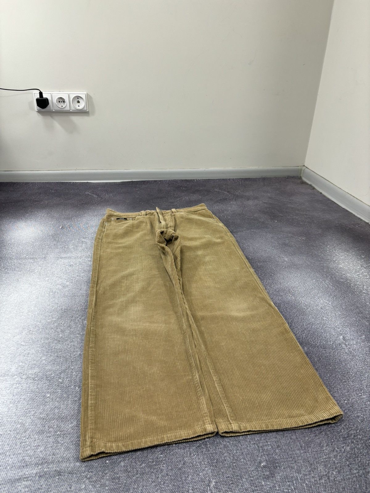 Hugo Boss Vintage 90s Hugo Boss Corduroy Rare Straight Fit Pants Jeans Size US 30 / EU 46 - 3 Thumbnail