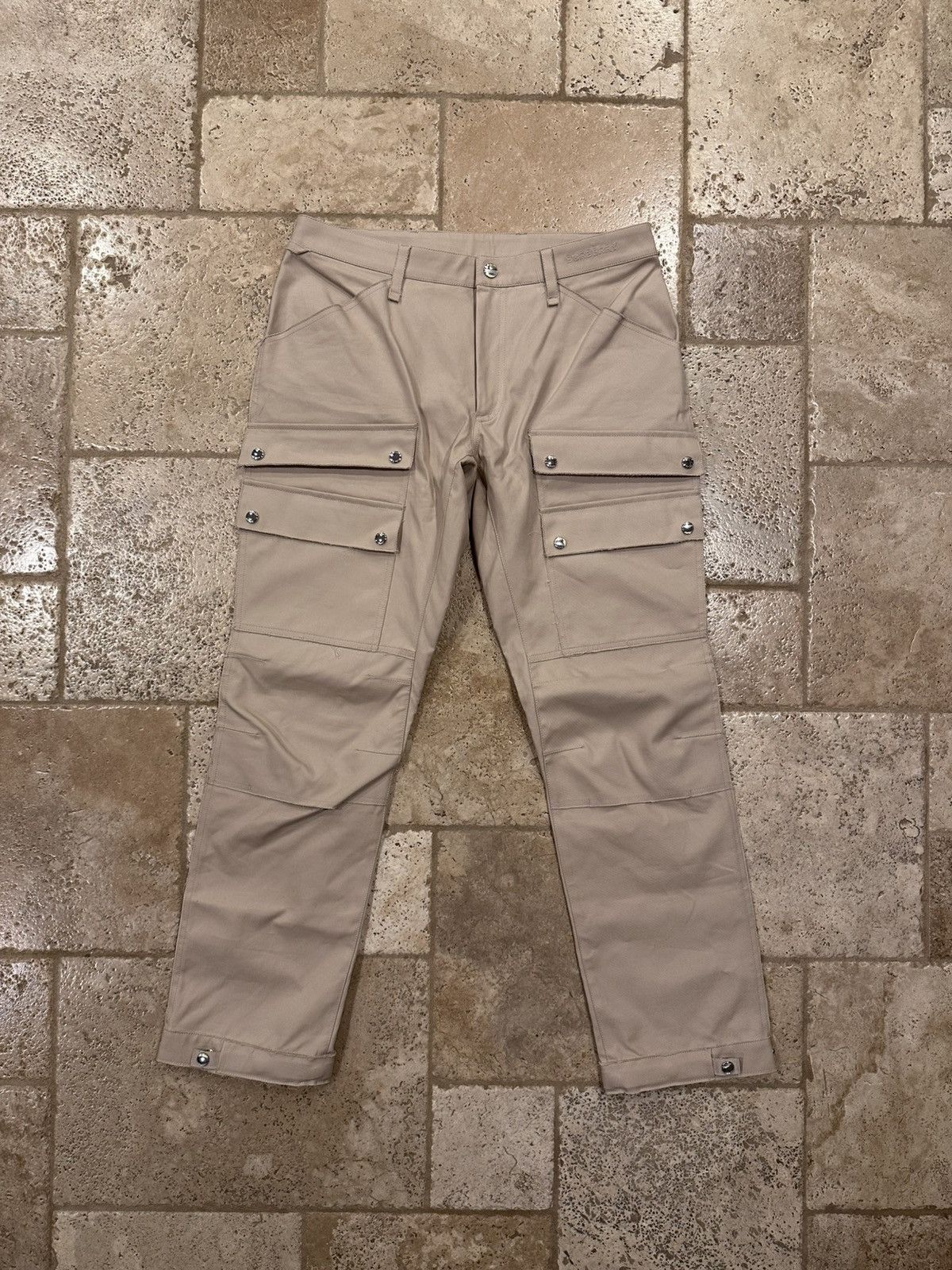 Burberry Burberry Embroidered Logo Tactical Tan Carmelo Cargo Pants Size US 33 - 8 Thumbnail
