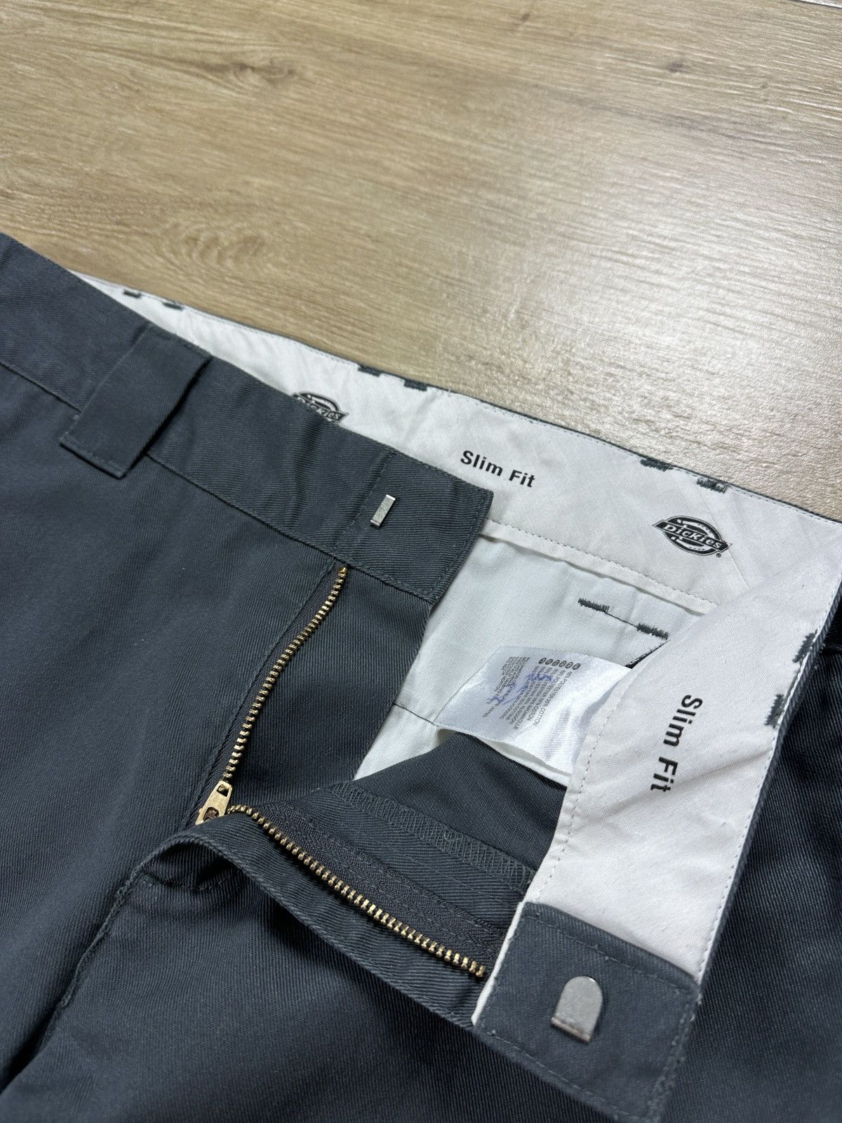 Dickies × Vintage Vintage Dickies Minimalist Work Pants Size US 31 - 10 Thumbnail