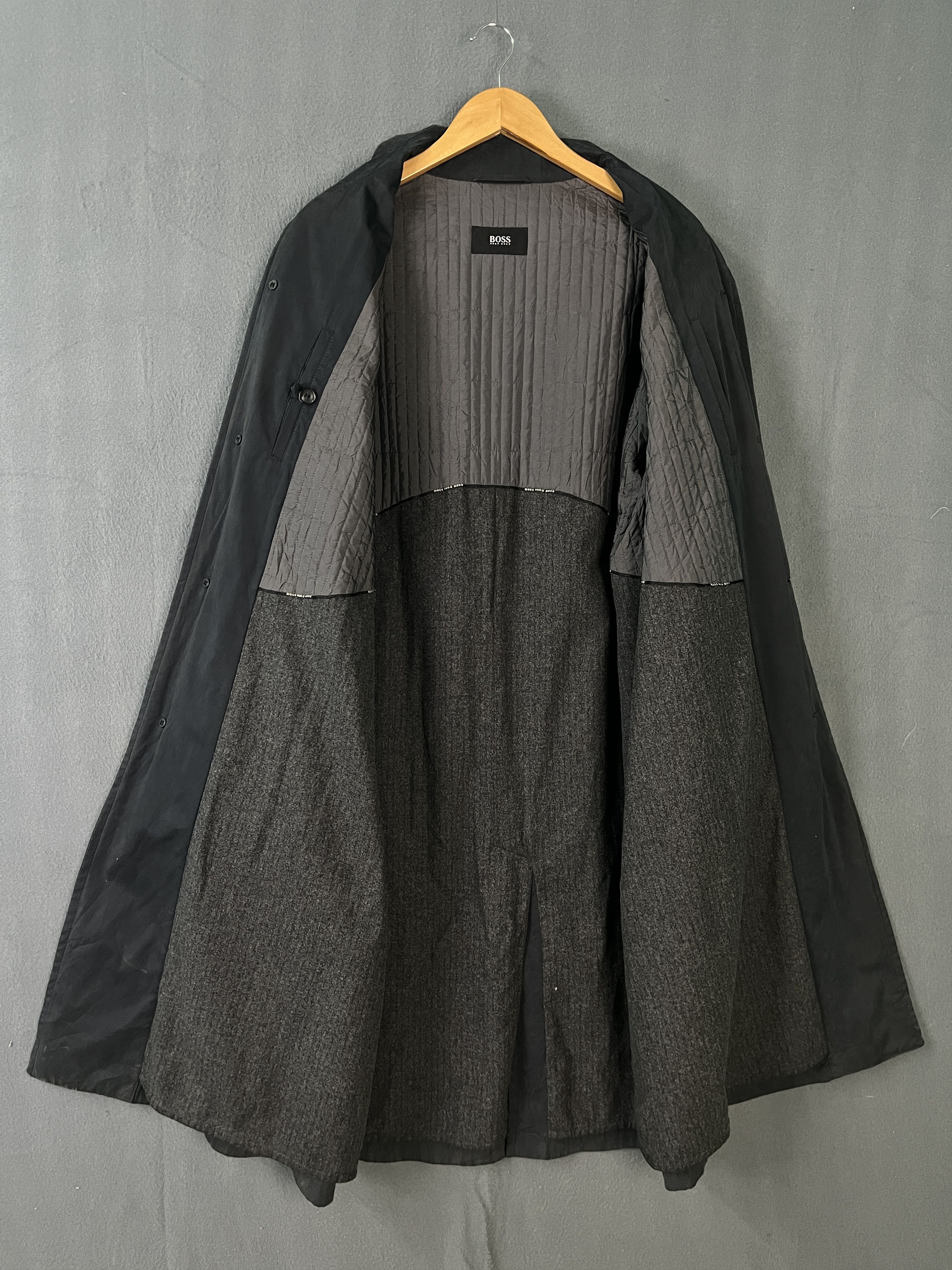 Hugo Boss Vintage Hugo Boss Trench Coat Made in Poland Size US M / EU 48-50 / 2 - 5 Thumbnail