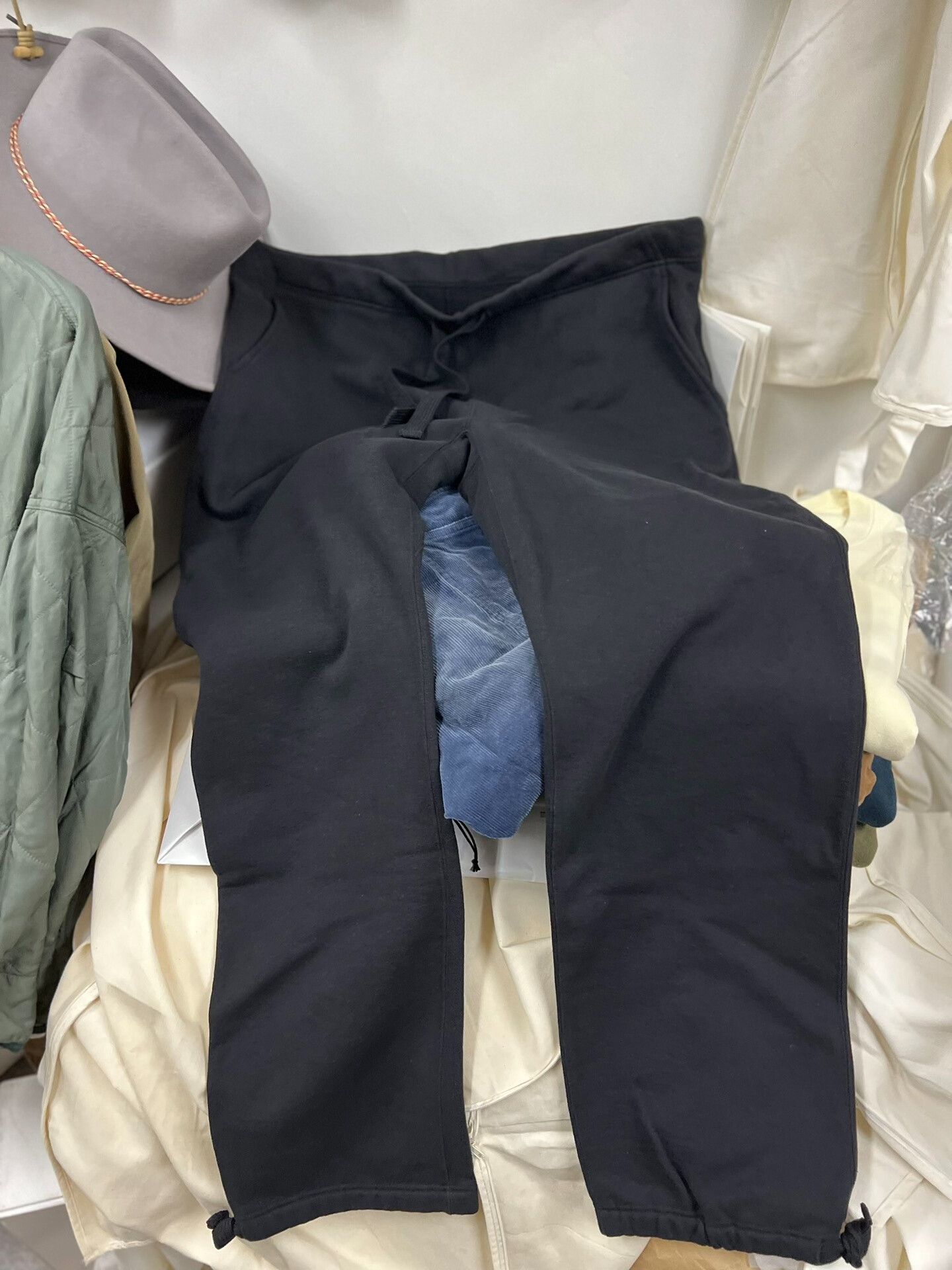 Visvim VISVIM Black Sweat Pants Size 3 Size US 30 / EU 46 - 1 Thumbnail