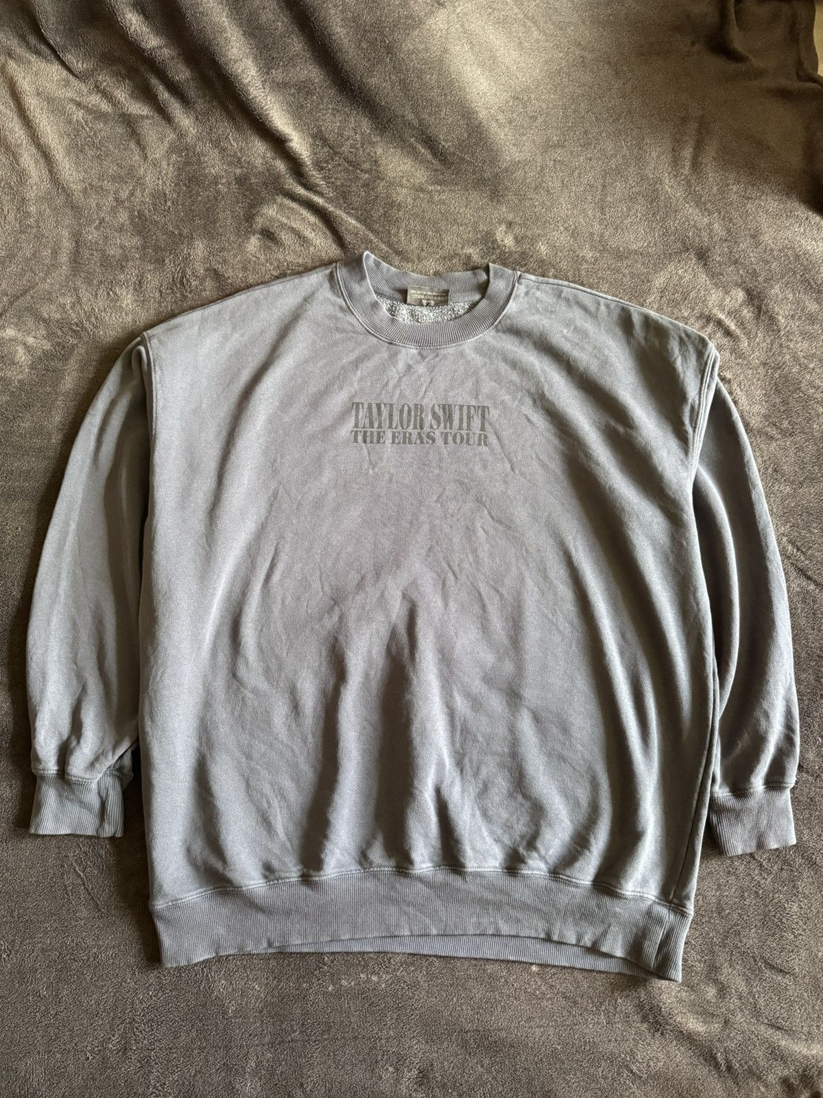 Band Tees Tailor Swift Merch Sweatshirt 2023 The Ears Tour Size US L / EU 52-54 / 3 - 1 Thumbnail