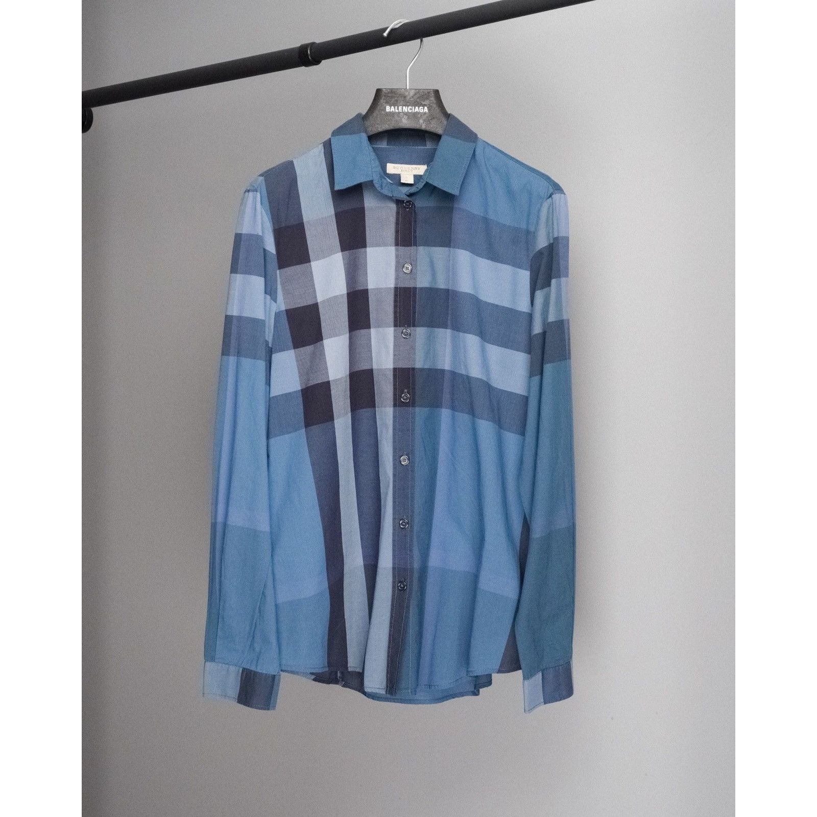 Burberry Burberry brit blue nova check long sleeve shirt Size US S / EU 44-46 / 1 - 1 Thumbnail
