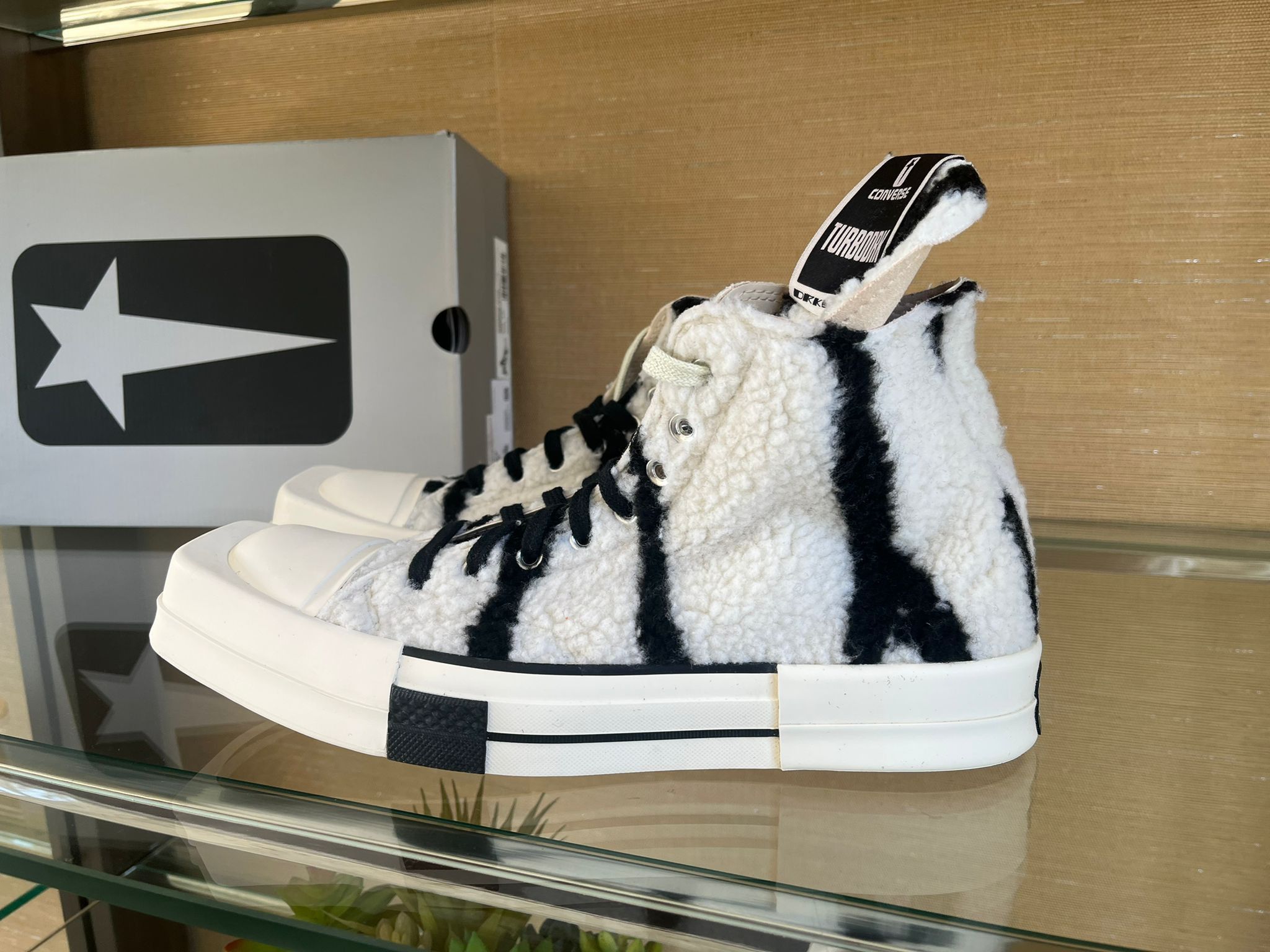 Rick Owens Drkshdw Turbodrk Sneakers in Black & White Size US 7 / EU 40 - 3 Thumbnail