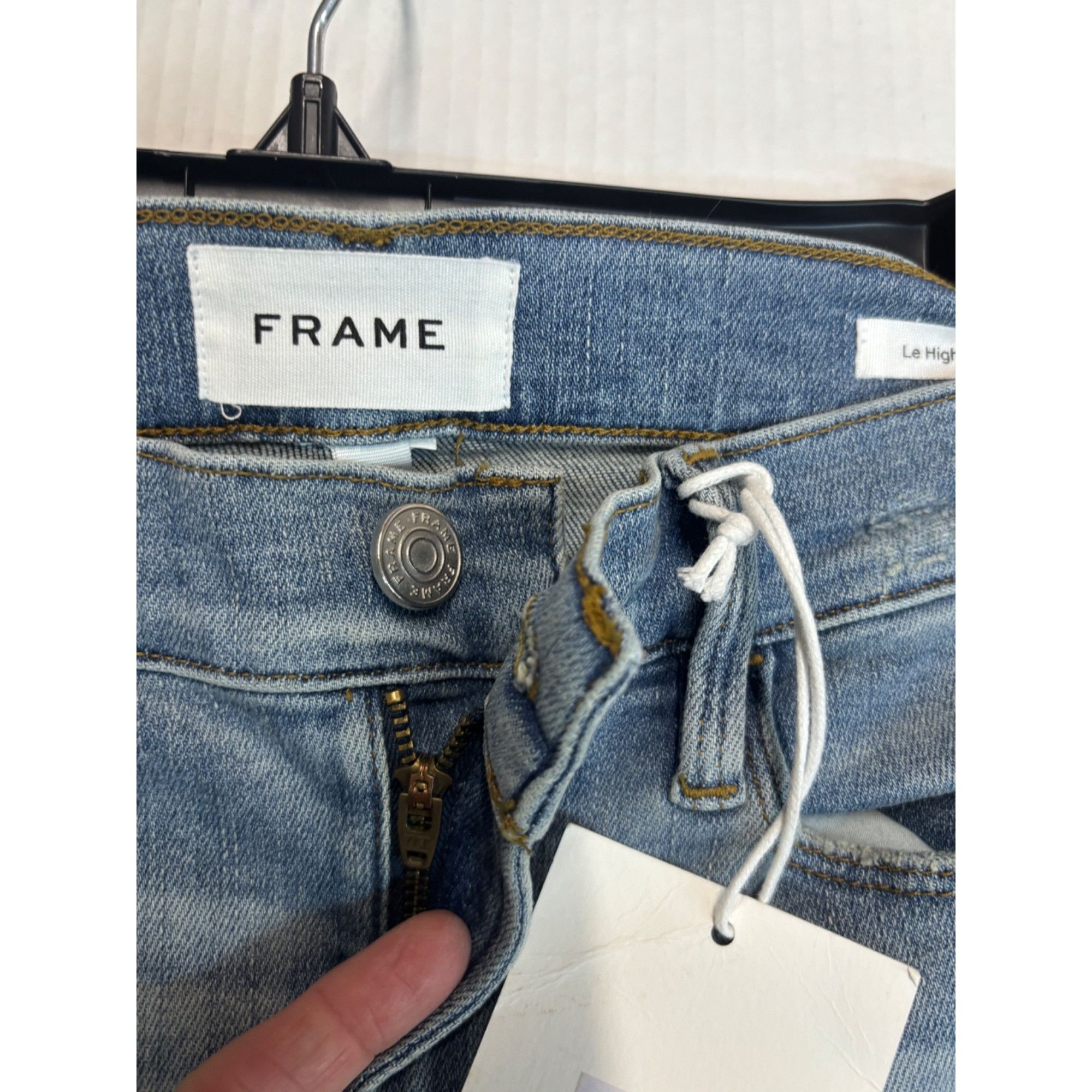 Frame Frame Le High Raw Hem Straight Leg Jeans in Alemany, Sz. 26 Size 26" / US 2 / IT 38 - 7 Thumbnail