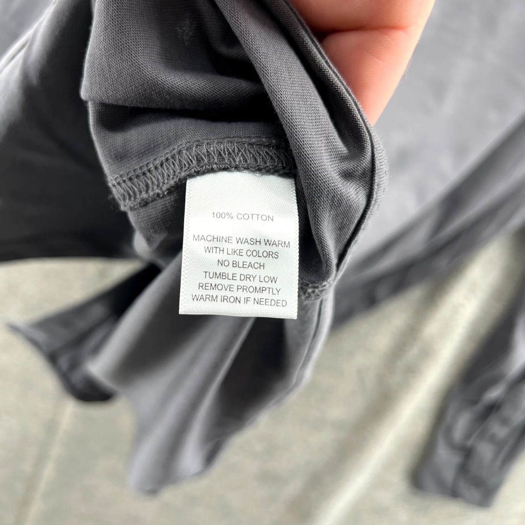 UNTUCKit UNTUCKit Shirt Men XL Adult Grey Button-Down Wrinkle Resistant Collared Long Sleeve Business Casual Formal Workwear Size US XL / EU 56 / 4 - 4 Thumbnail