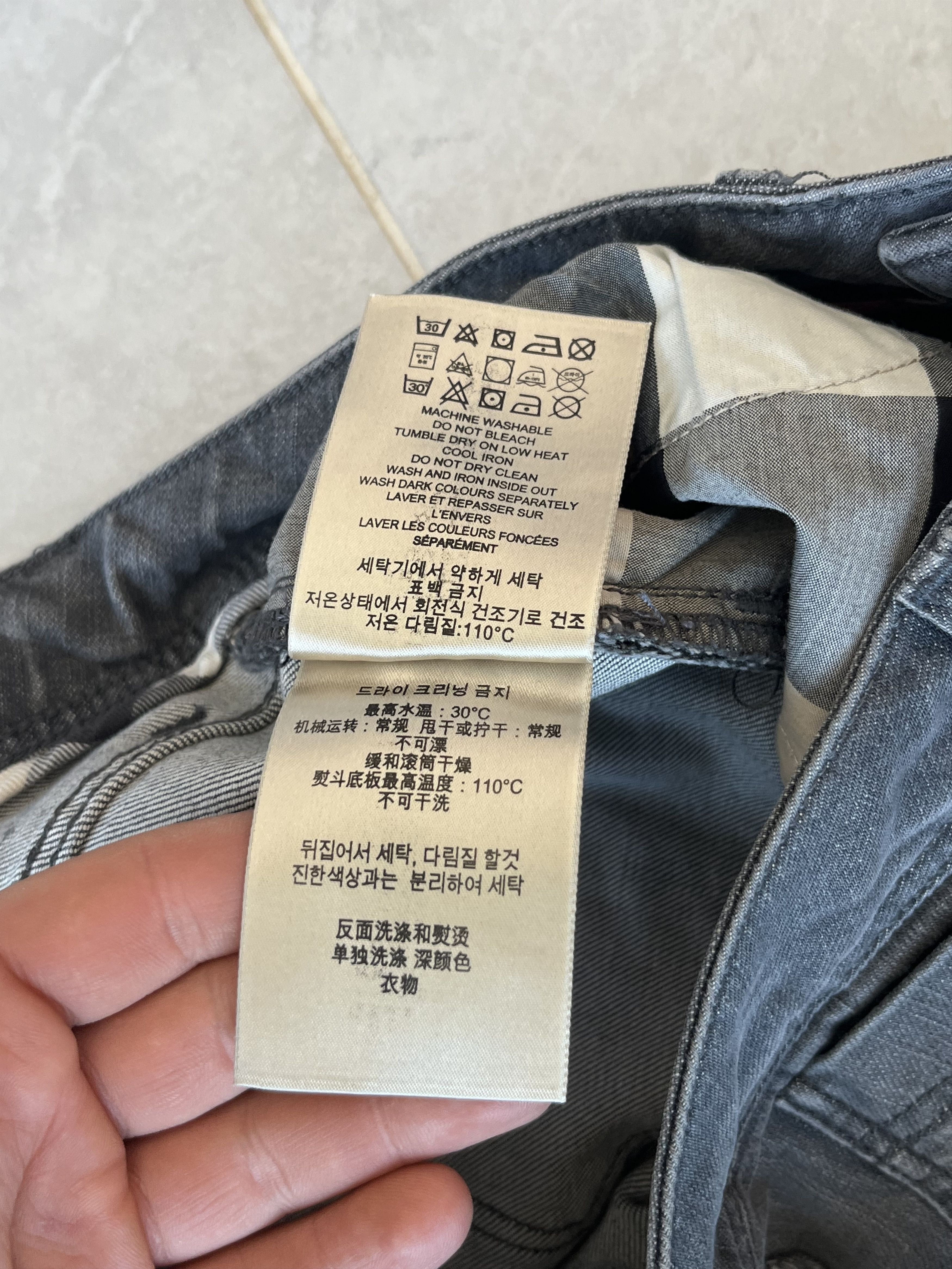 Burberry BURBERRY BRIT Jeans Skinny Leg Mini Label Gray Color Size US 29 - 11 Thumbnail