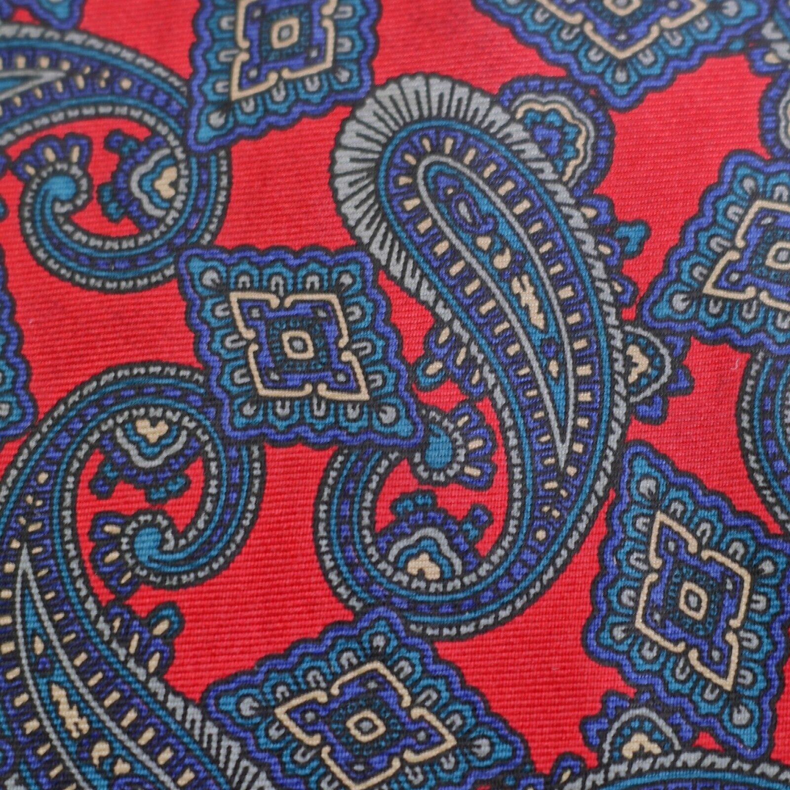 Haggar Haggar Imperial Red Green Paisley Print Short Silk Tie Made Size ONE SIZE - 2 Thumbnail