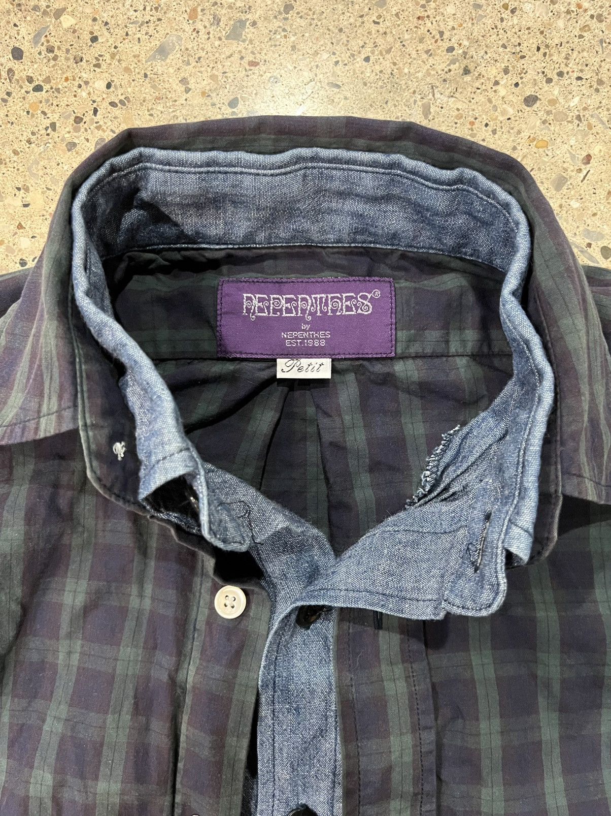 Nepenthes Navy/Green double layer dress shirt Size XS / US 0-2 / IT 36-38 - 4 Thumbnail