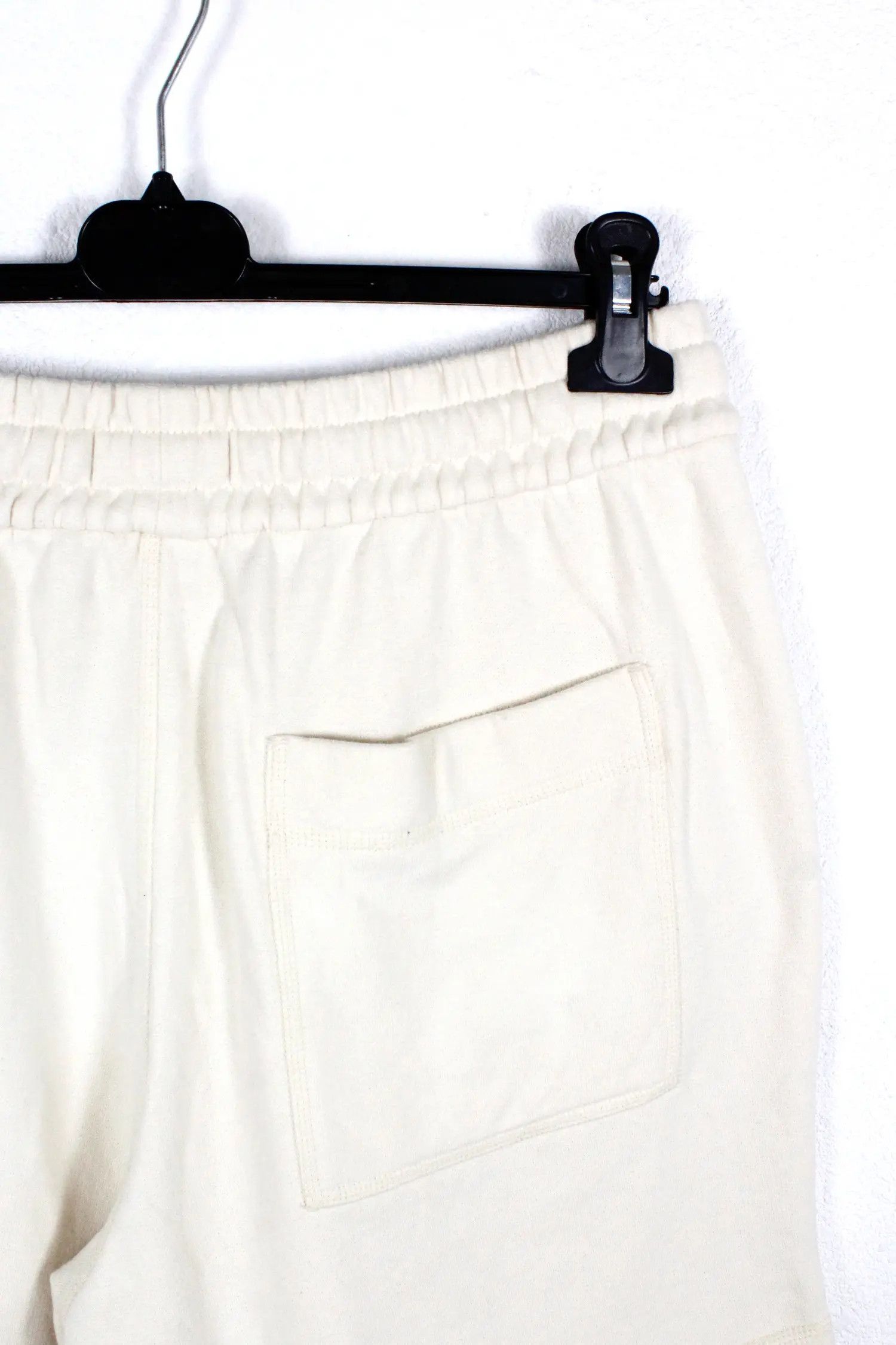 Cos COS Relaxed-Fit Light Beige Sweat Shorts size M Size US 33 - 6 Thumbnail