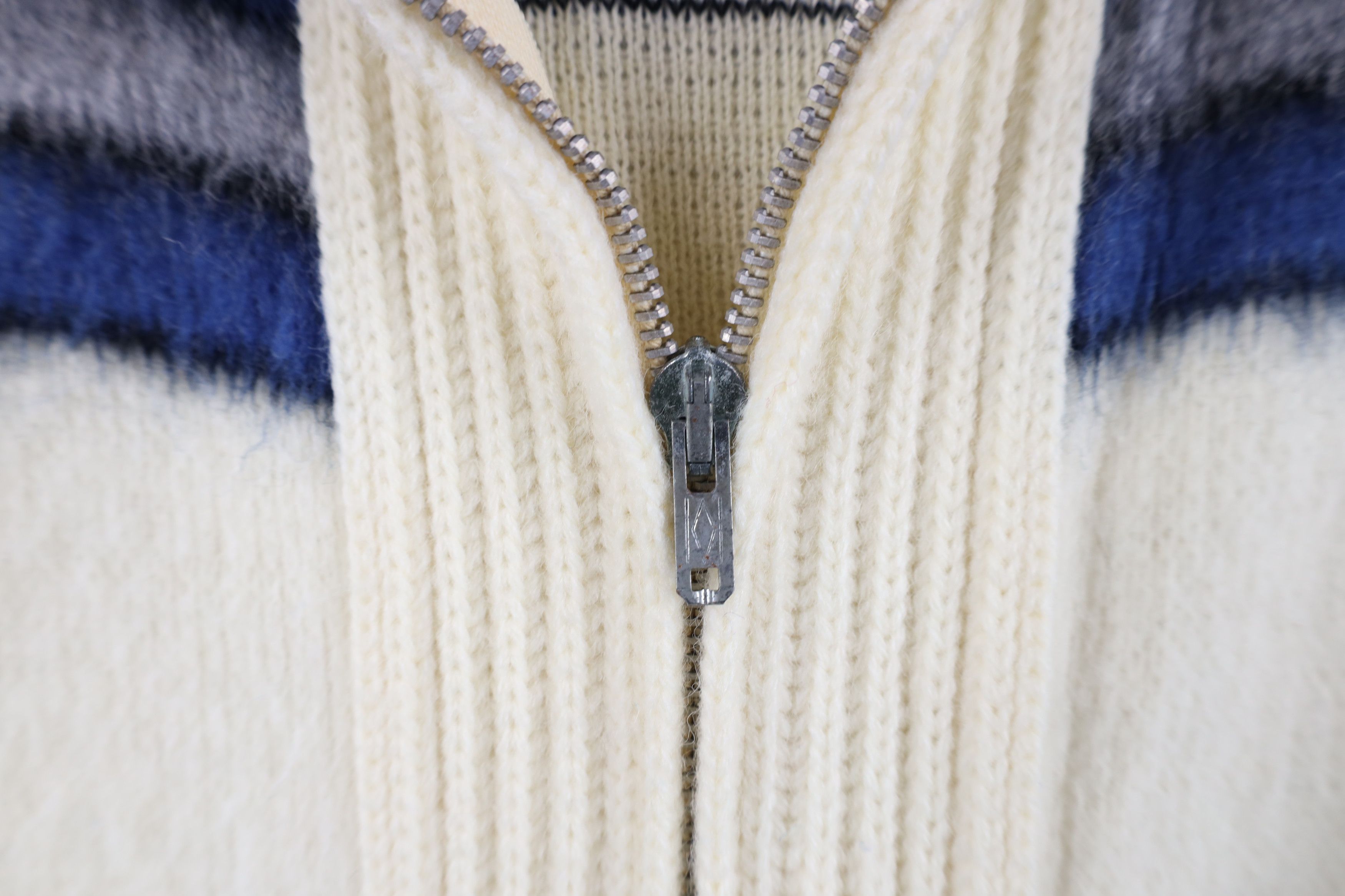 Vintage Vintage 60s Streetwear Striped Full Zip Cardigan Sweater USA Size US L / EU 52-54 / 3 - 6 Thumbnail